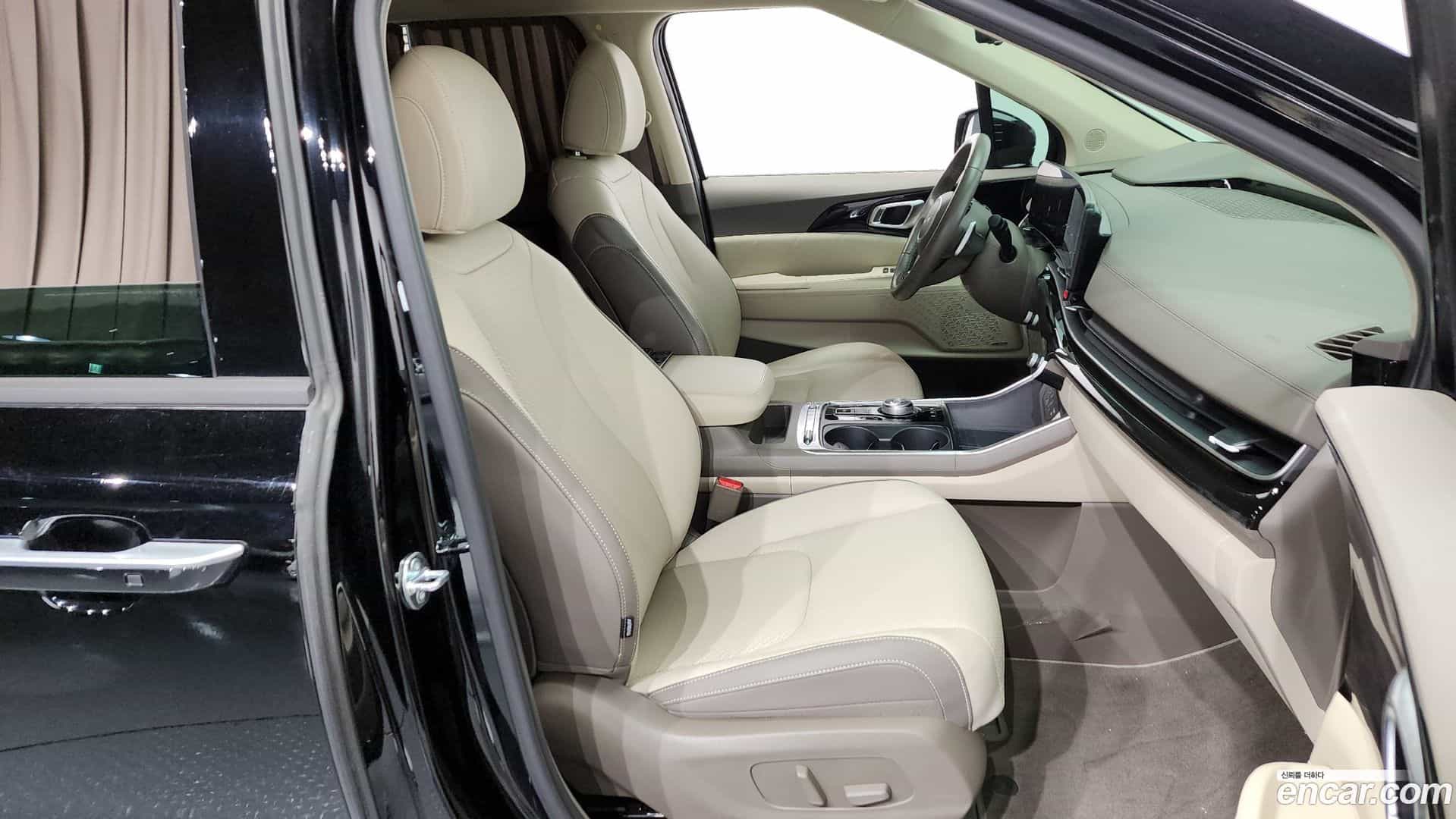 Canival Kia 2024.9-OPTION-015