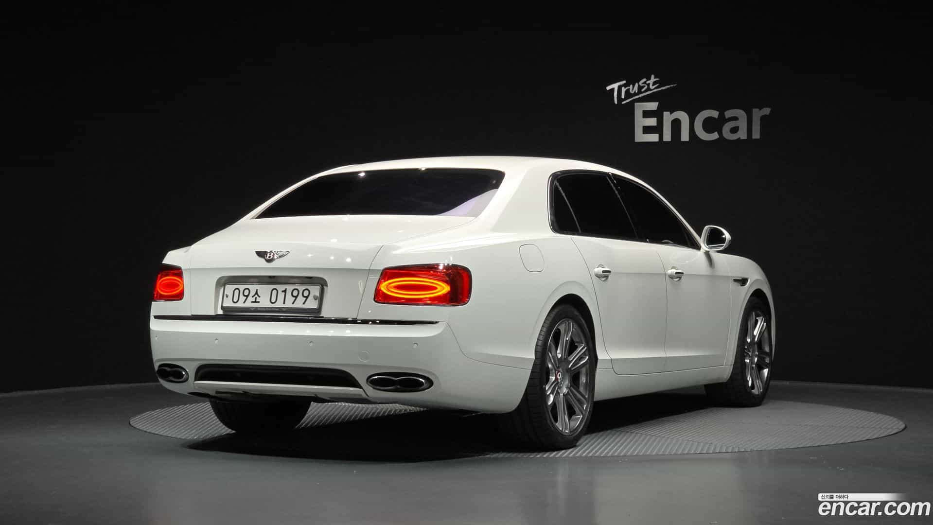 Flying Spur Bentley 2016.3-OUTER-002