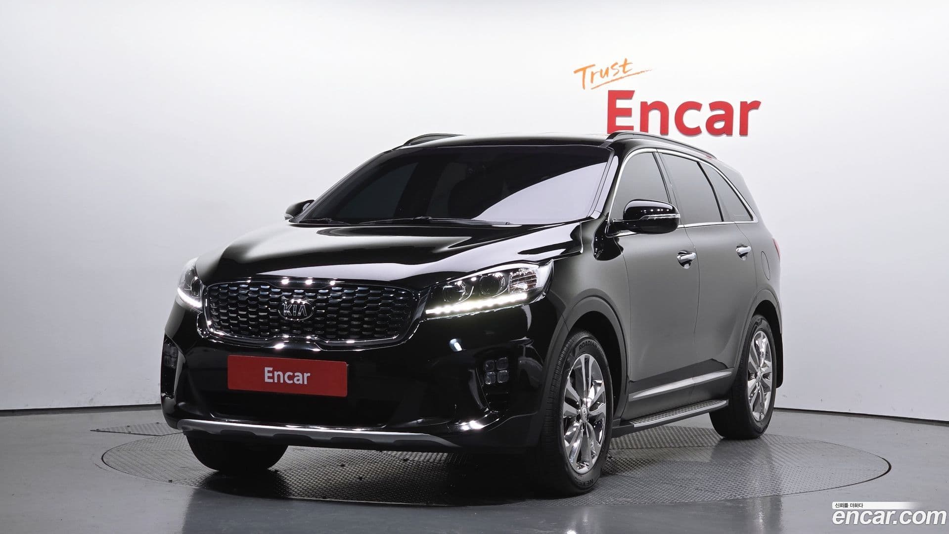 Main__Slider__Photo:Sorento Kia 2017.10-0