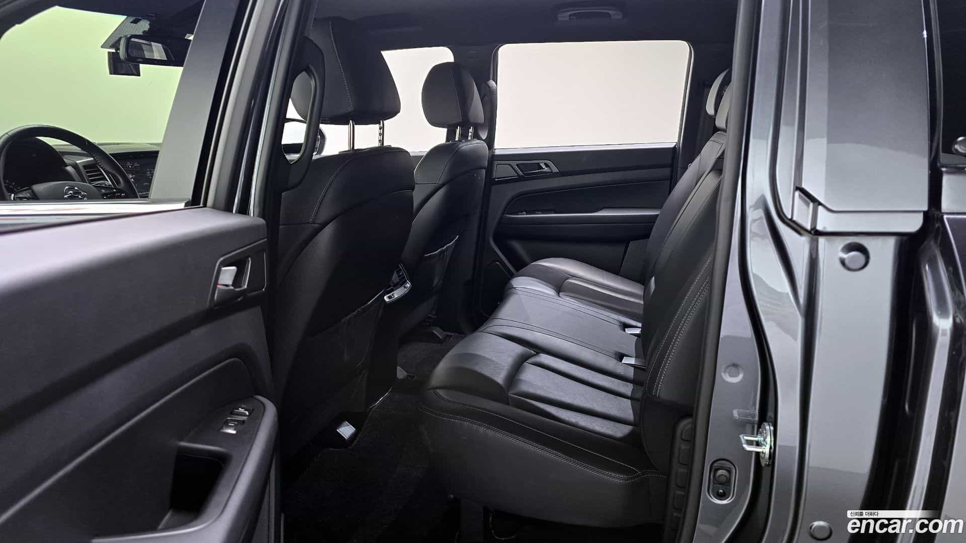 Rexton KG Mobility 2021.3-OPTION-015