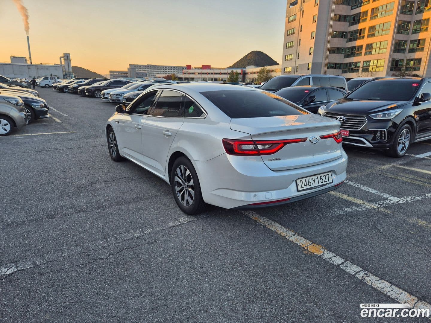 Main__Slider__Photo:SM6 Renault Korea 2021.10-0