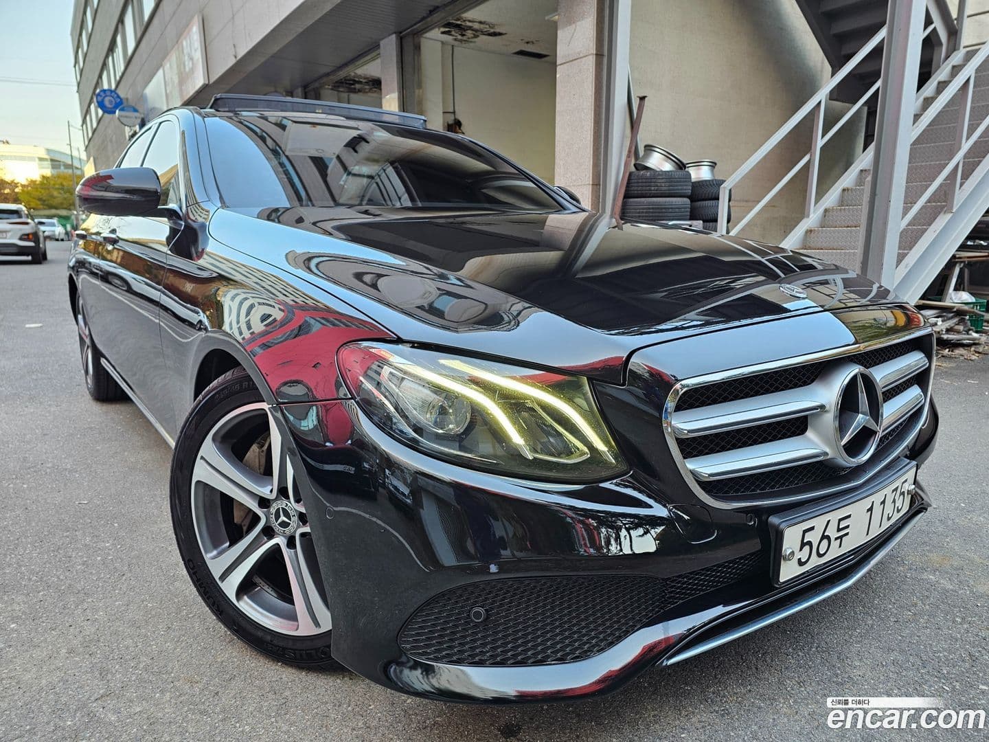 Main__Slider__Photo:E-Class Mercedes-Benz 2019.7-0
