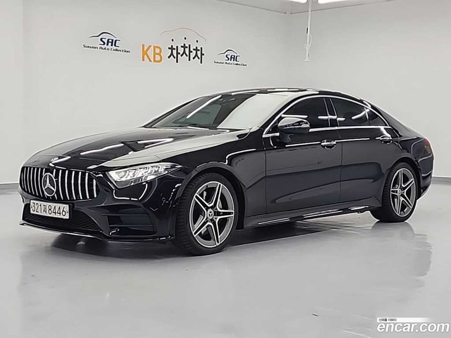 Main__Slider__Photo:CLS-Class Mercedes-Benz 2019.11-0