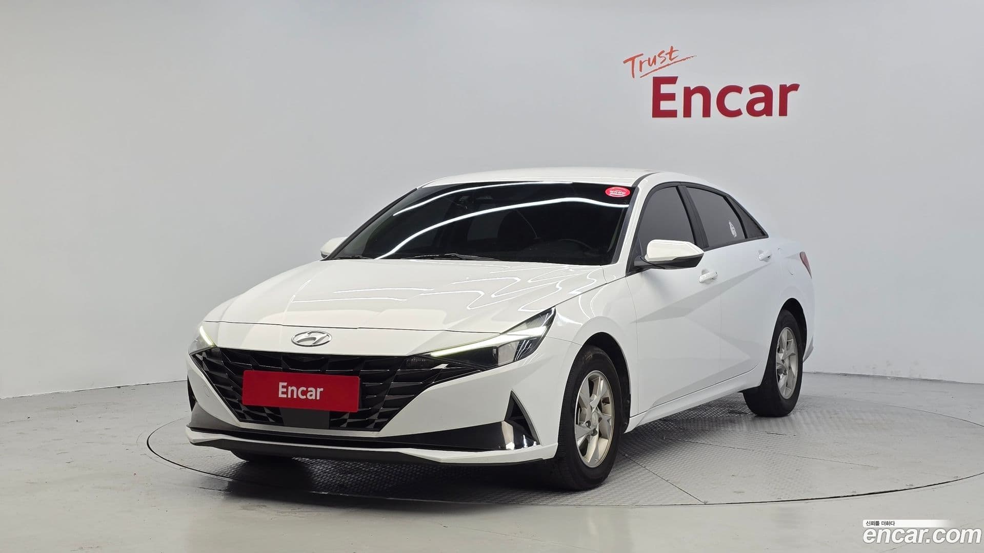 Main__Slider__Photo:AVANTE Hyundai 2021.9-0