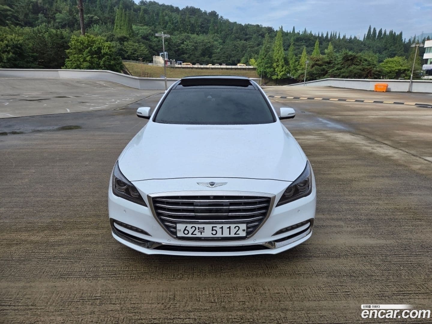 Main__Slider__Photo:G80 Genesis 2017.5-0