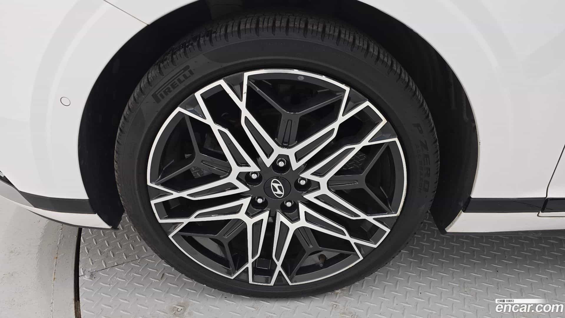 Grandeur Hyundai 2023.6-OUTER-005