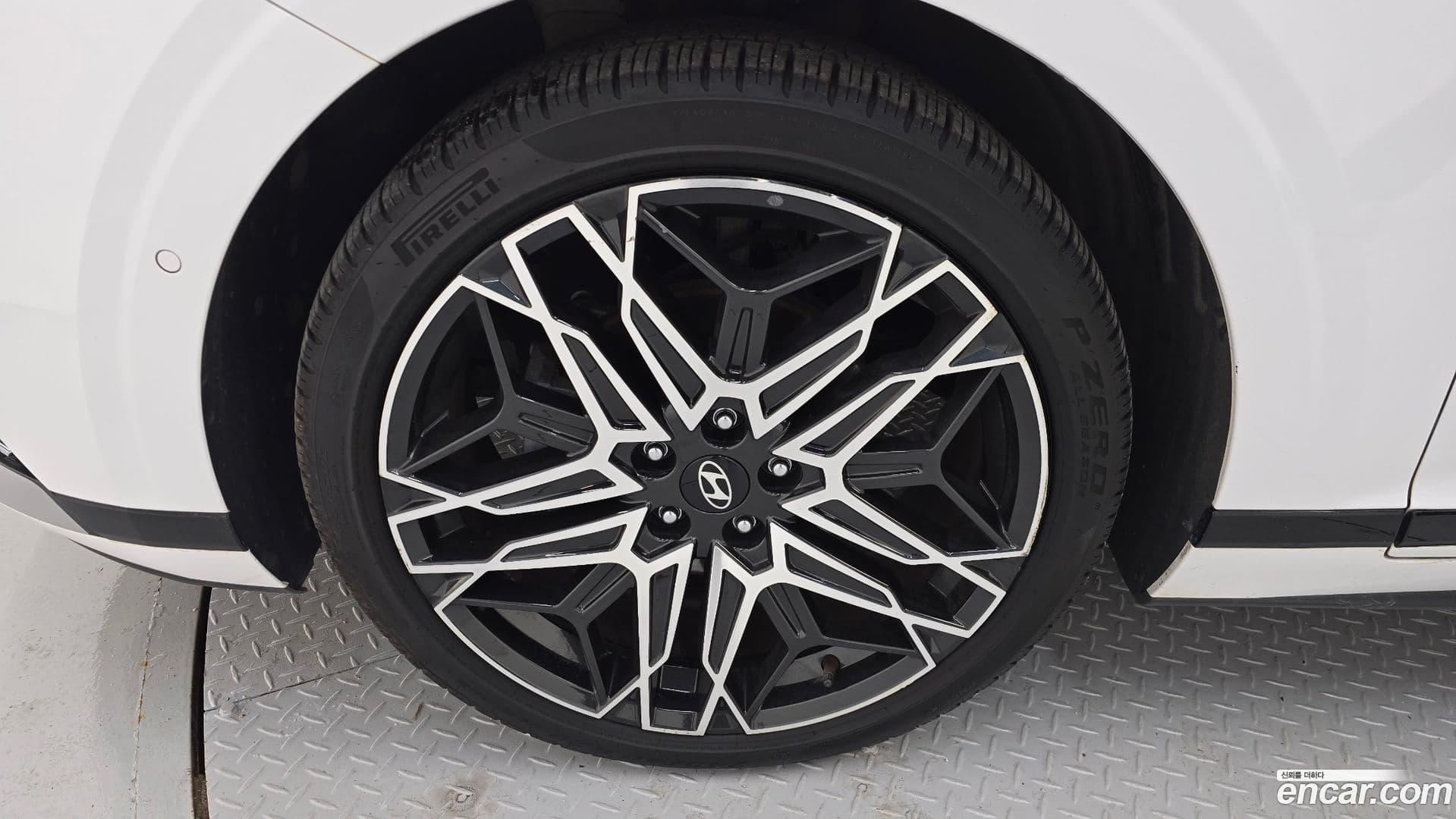 Main__Slider__Photo:Grandeur Hyundai 2023.6-4