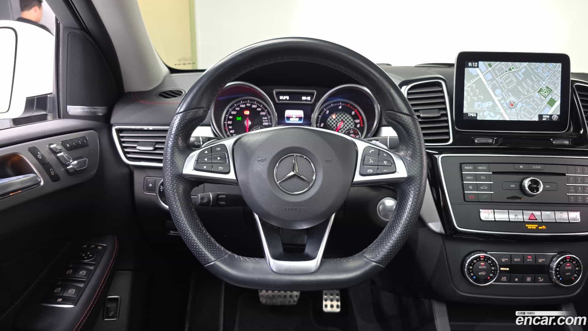GLE-Class Mercedes-Benz 2018.8-OPTION-018