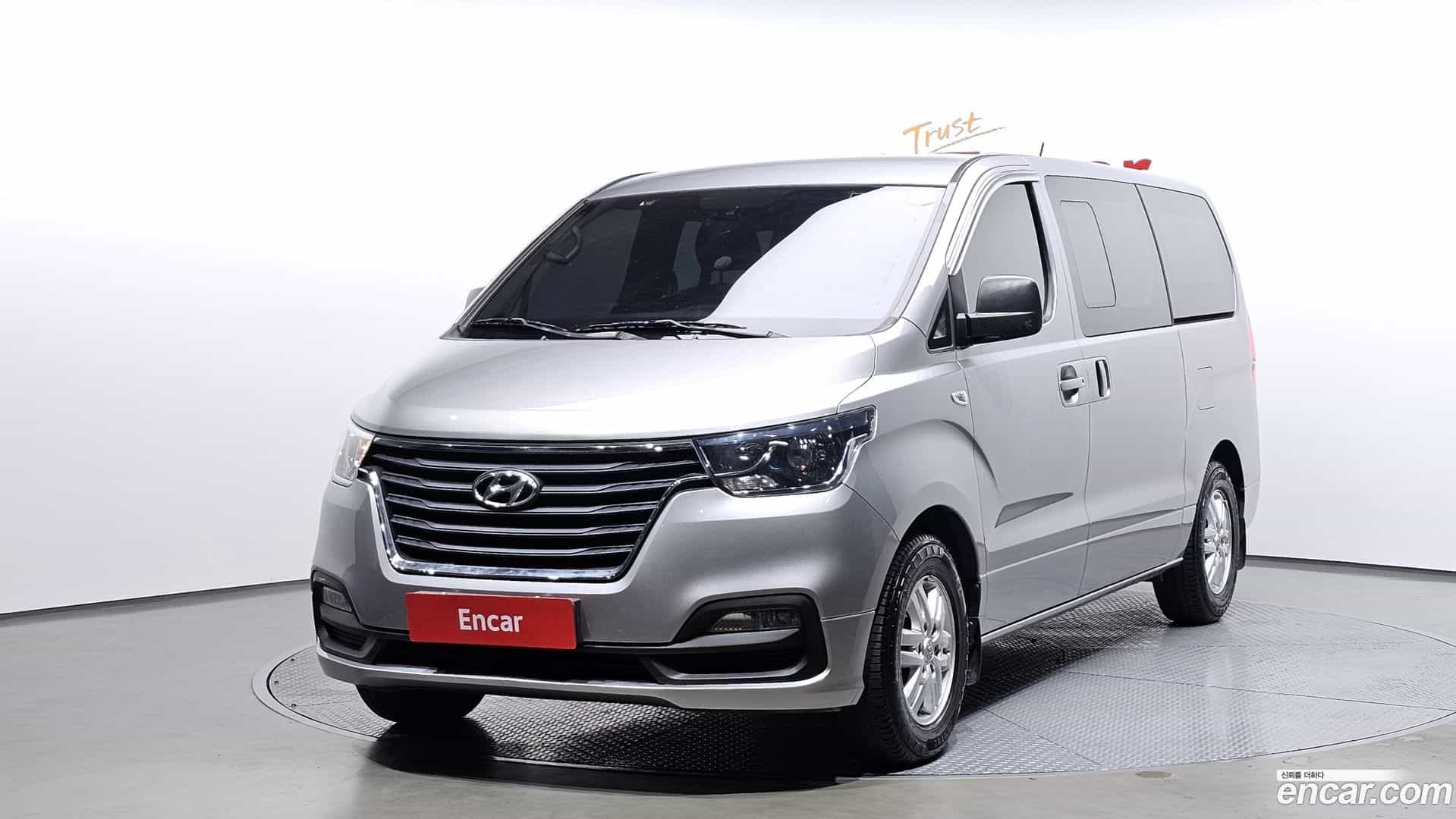 Starex Hyundai 2019.11-OUTER-001