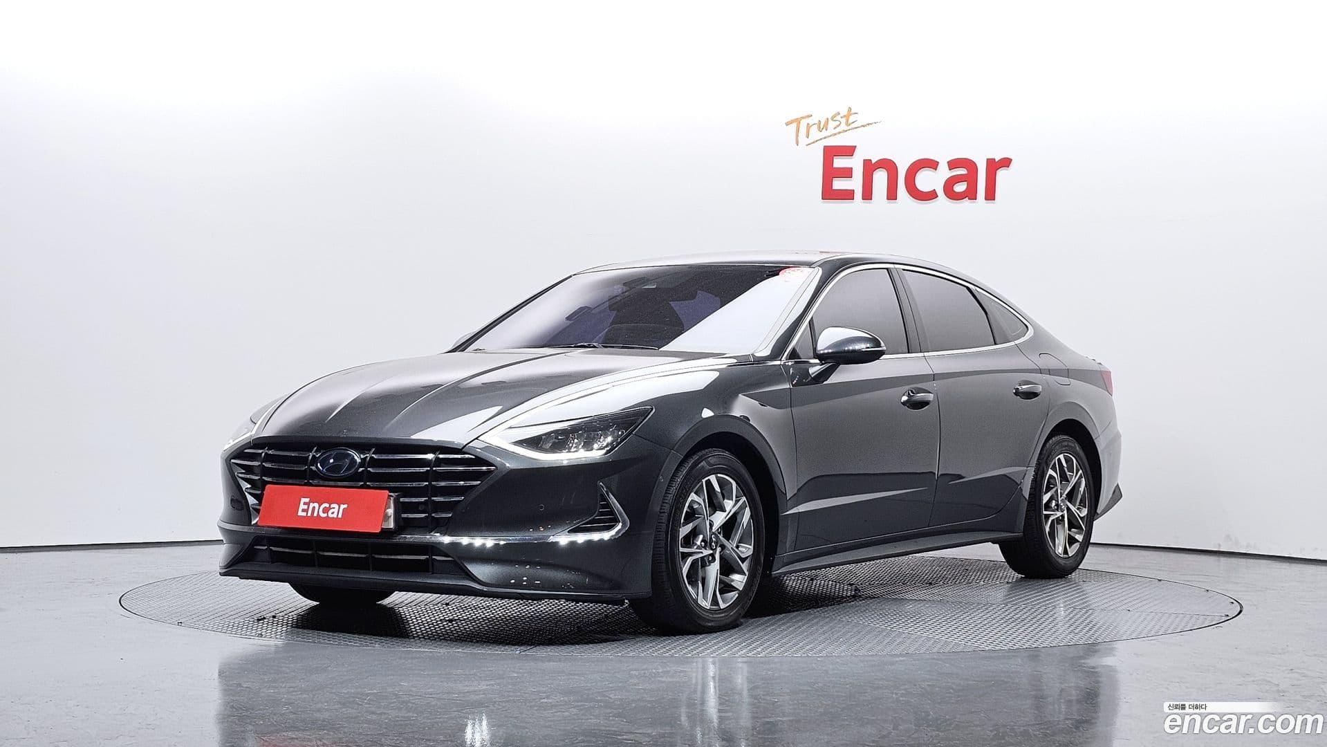 Main__Slider__Photo:Sonata Hyundai 2019.9-0