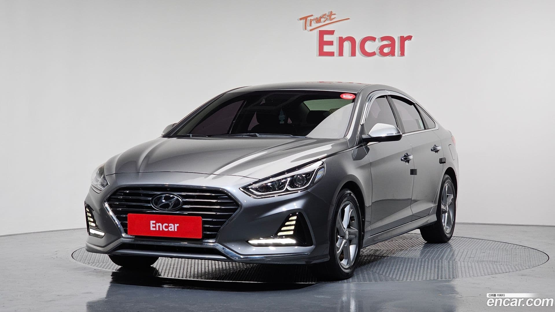 Main__Slider__Photo:Sonata Hyundai 2017.4-0