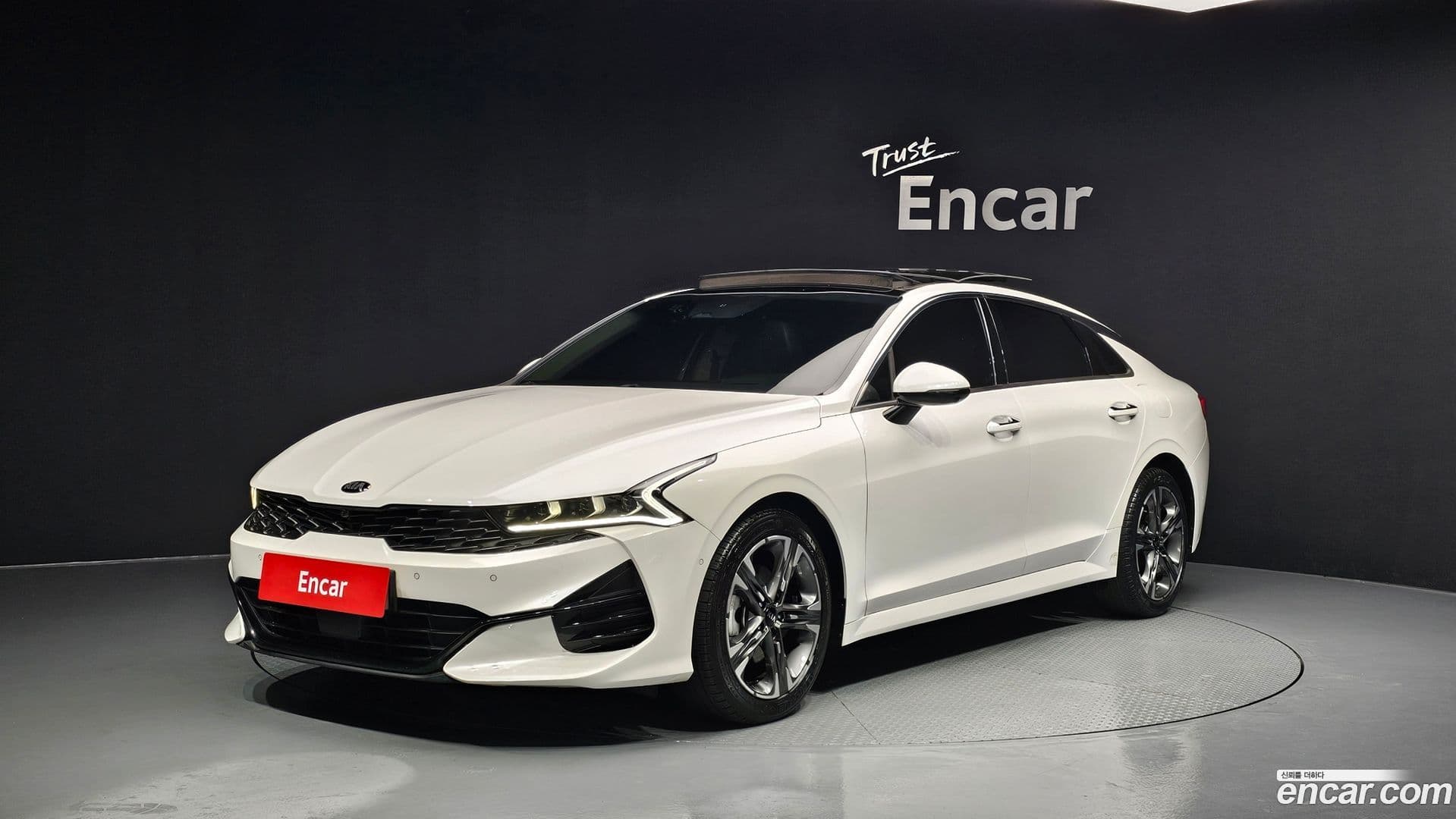 Main__Slider__Photo:K5 Kia 2020.0-0