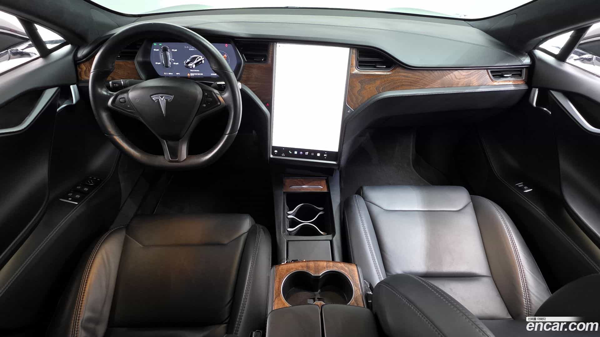 Model S Tesla 2019.4-INNER-007