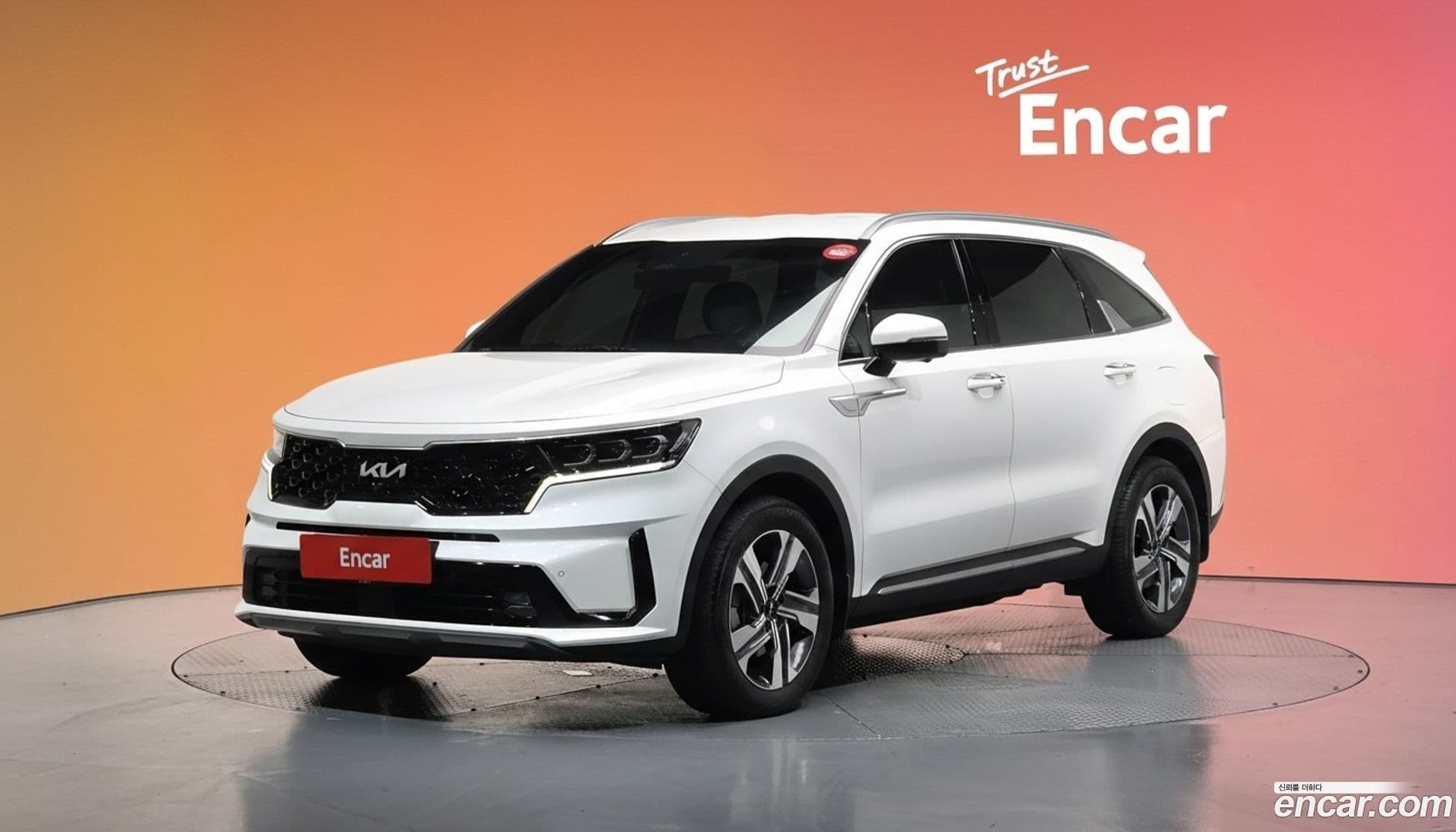 Main__Slider__Photo:Sorento Kia 2021.11-0