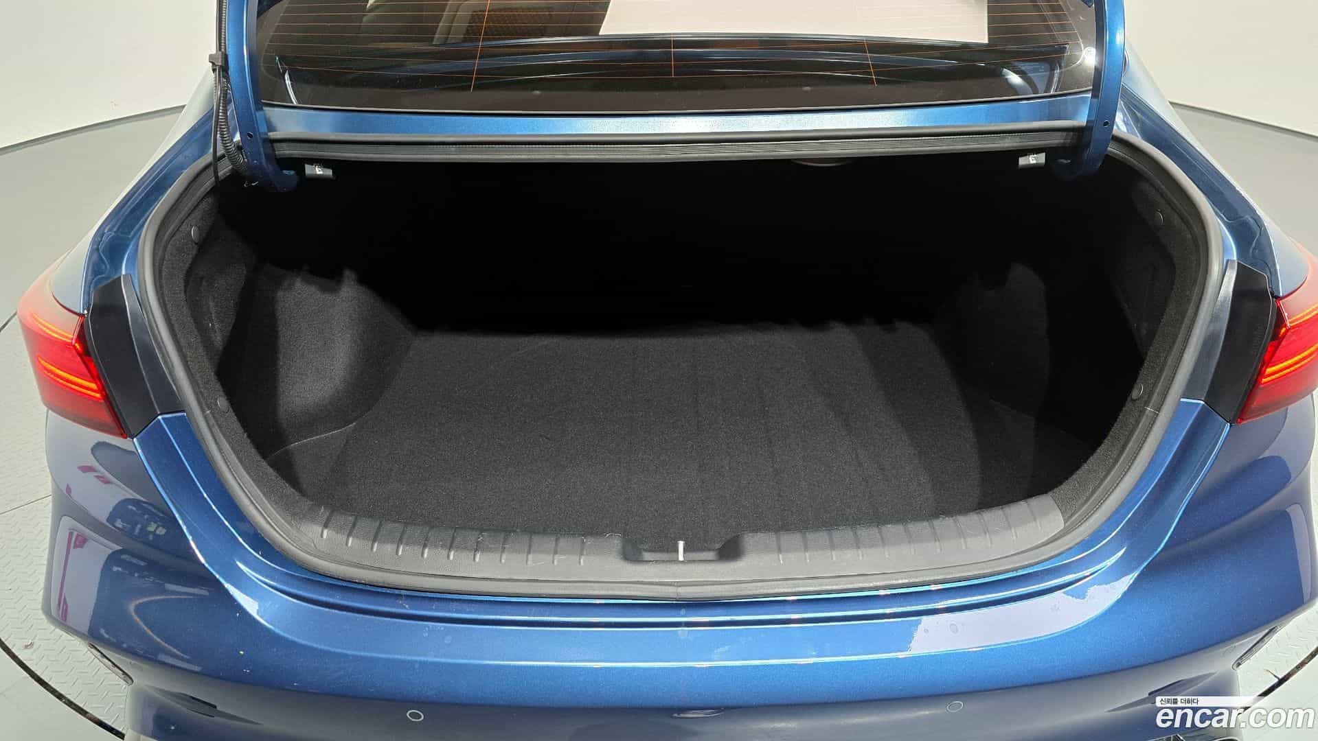 K3 Kia 2022.0-OPTION-024