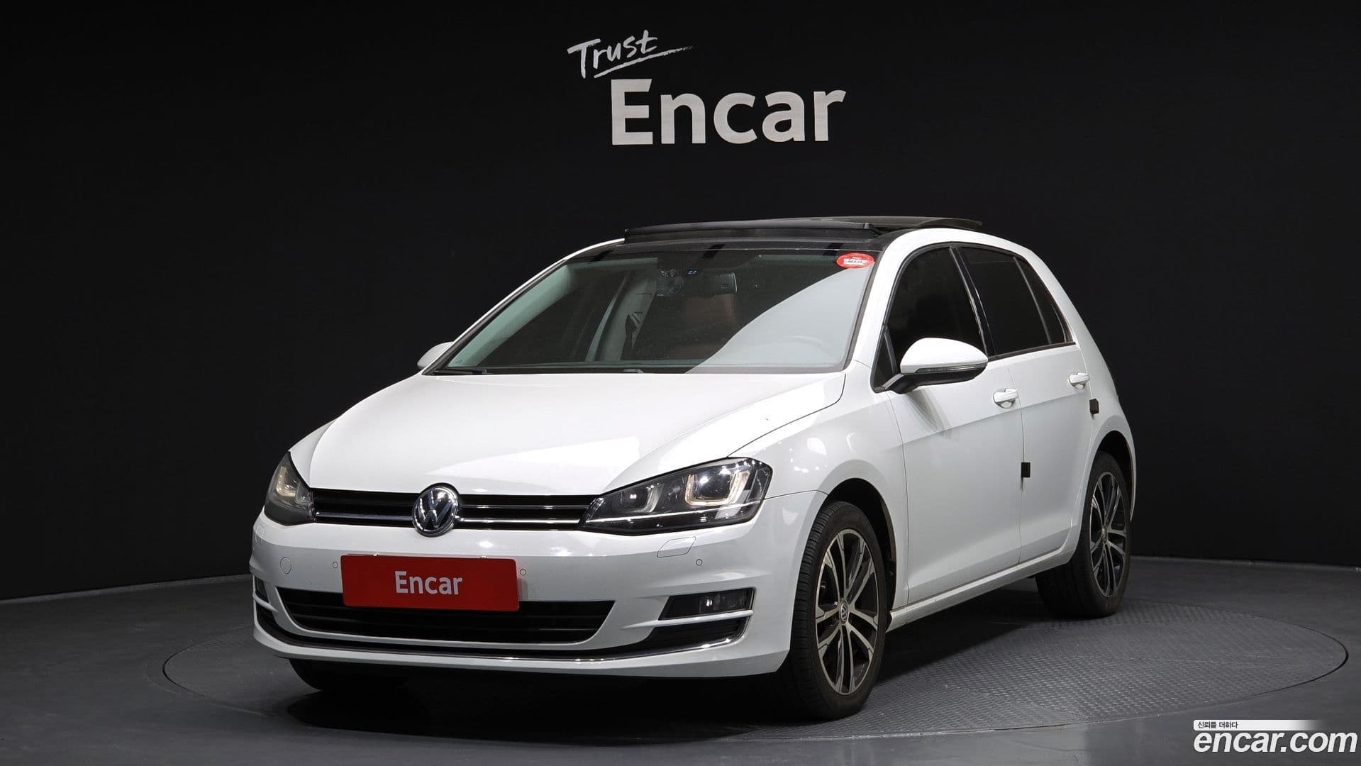 Main__Slider__Photo:Golf Volkswagen 2014.4-0