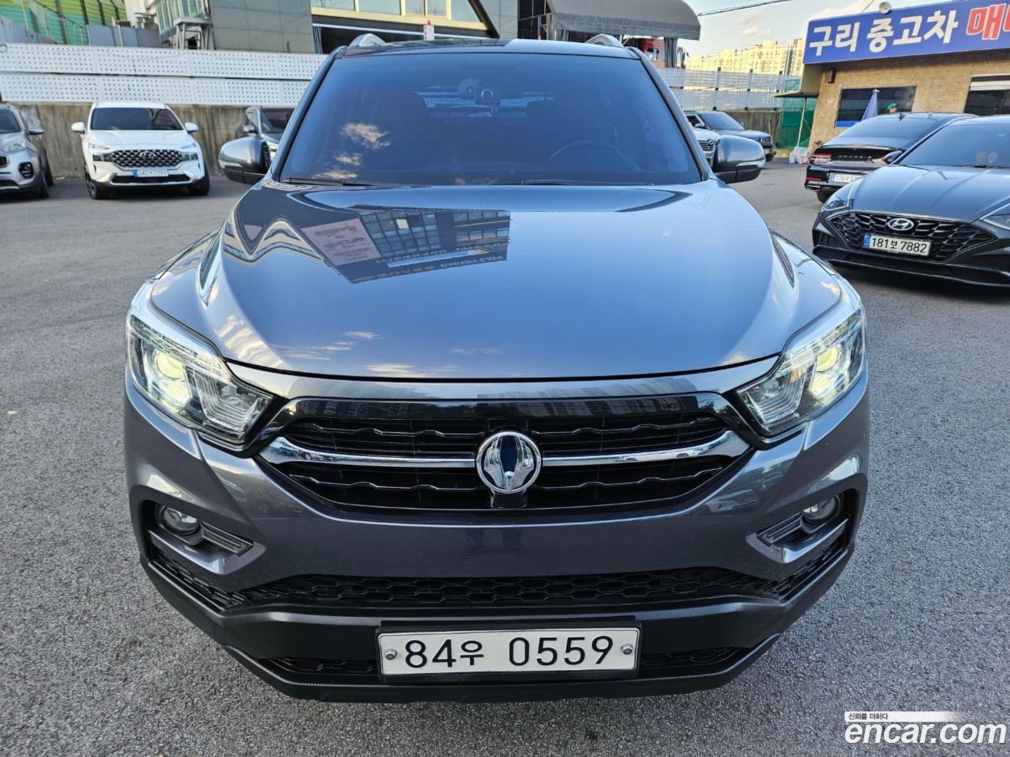 Main__Slider__Photo:Rexton KG Mobility 2018.9-0