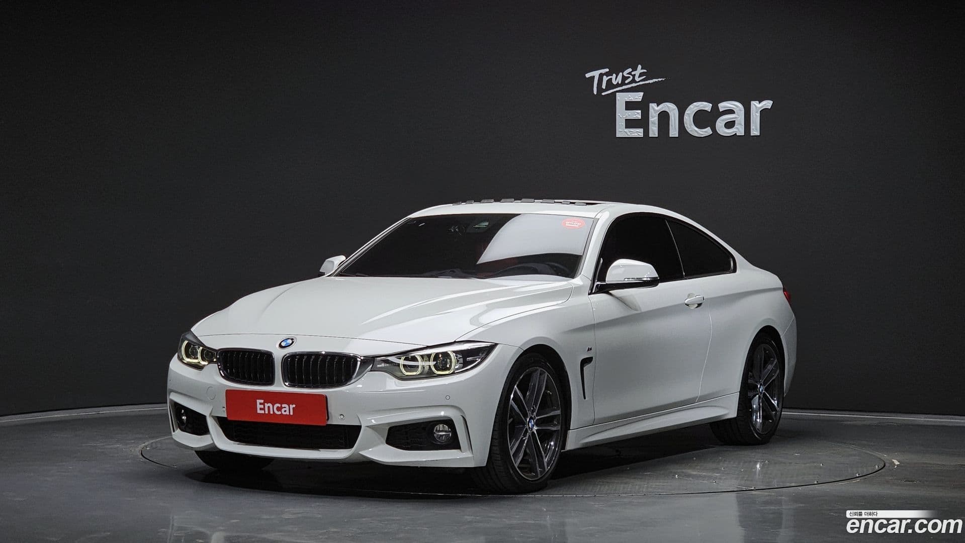 Main__Slider__Photo:4-Series BMW 2018.1-0