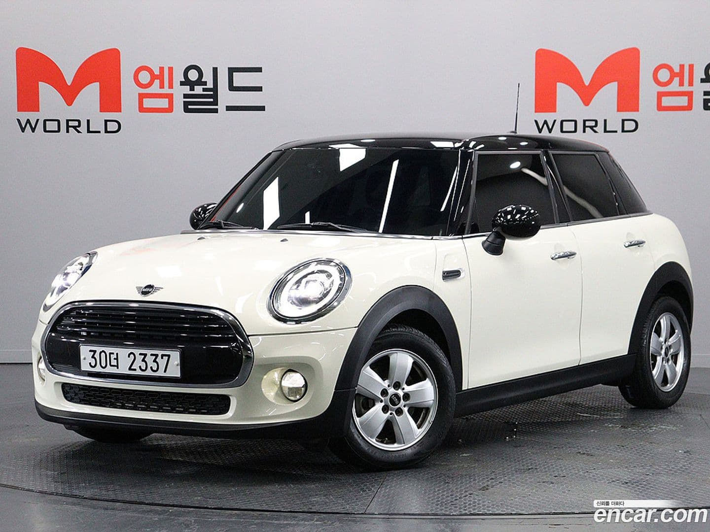 Main__Slider__Photo:Cooper Mini 2019.2-0