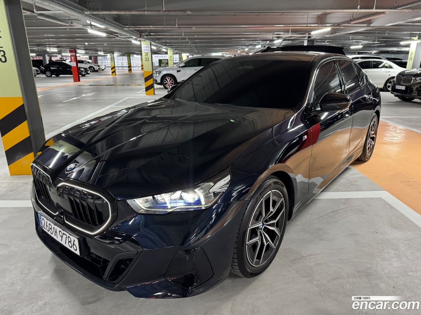 Main__Slider__Photo:5-Series BMW 2025.3-0