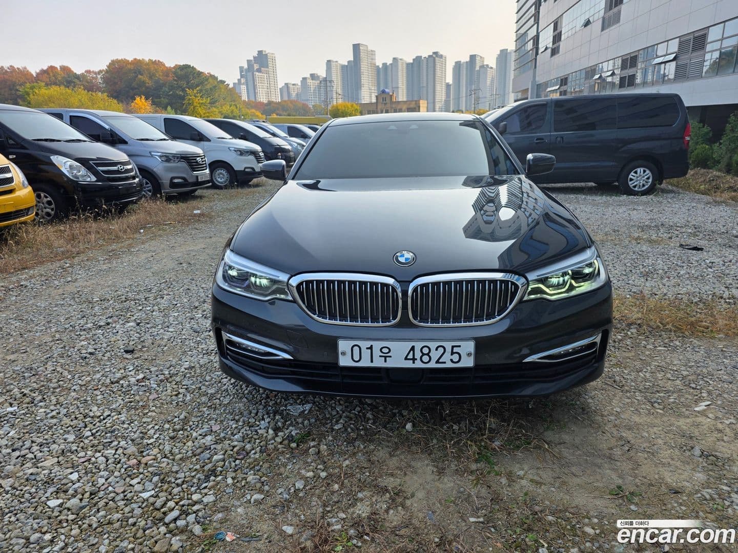 Main__Slider__Photo:5-Series BMW 2018.4-0