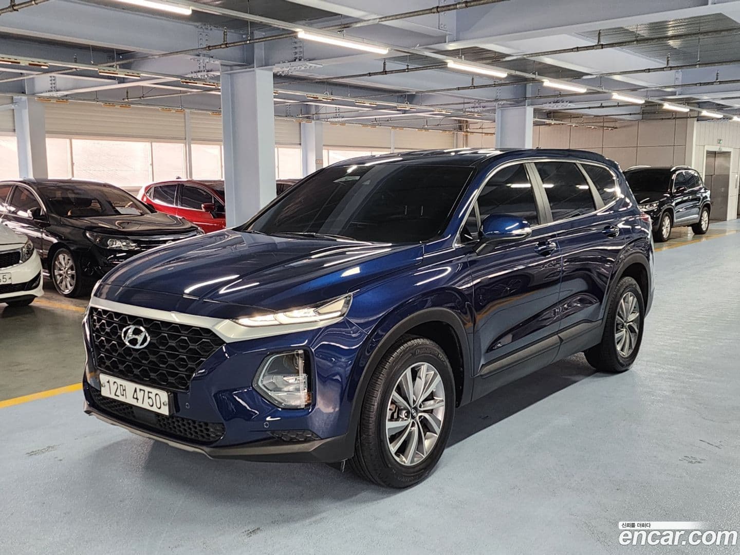 Main__Slider__Photo:Santafe Hyundai 2018.9-0