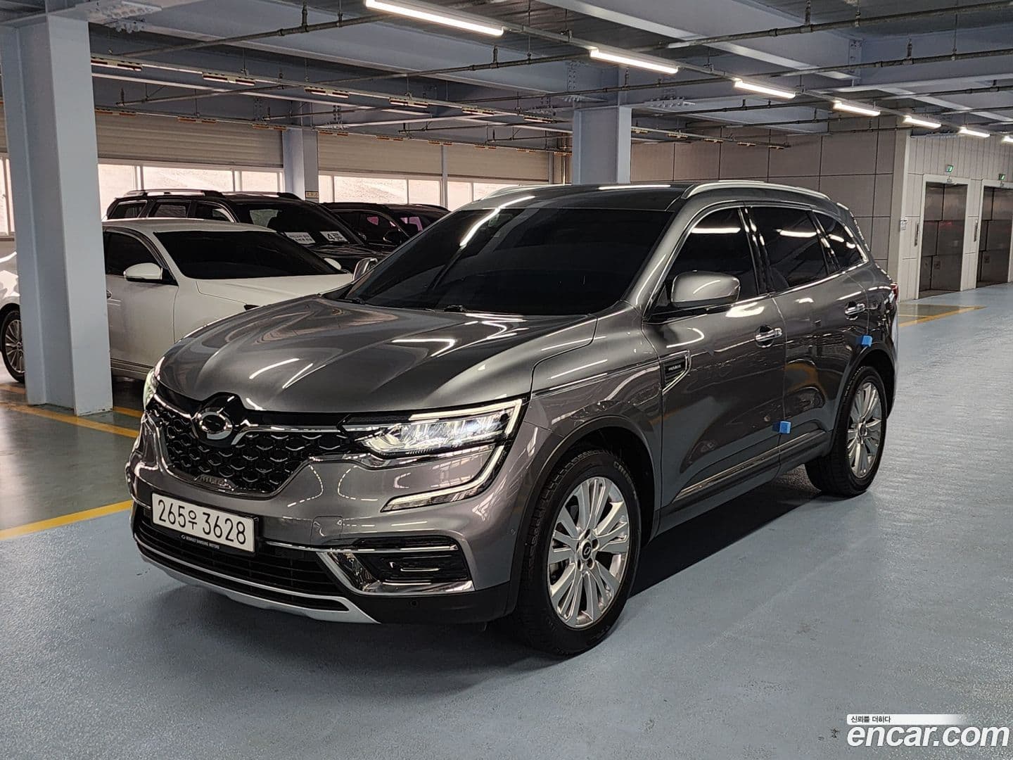 Main__Slider__Photo:QM6 Renault Korea 2021.1-0