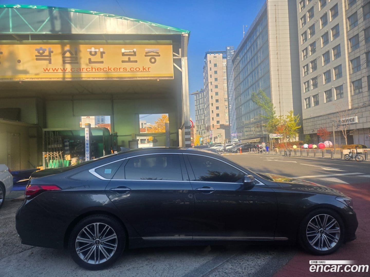 Main__Slider__Photo:G80 Genesis 2019.5-0