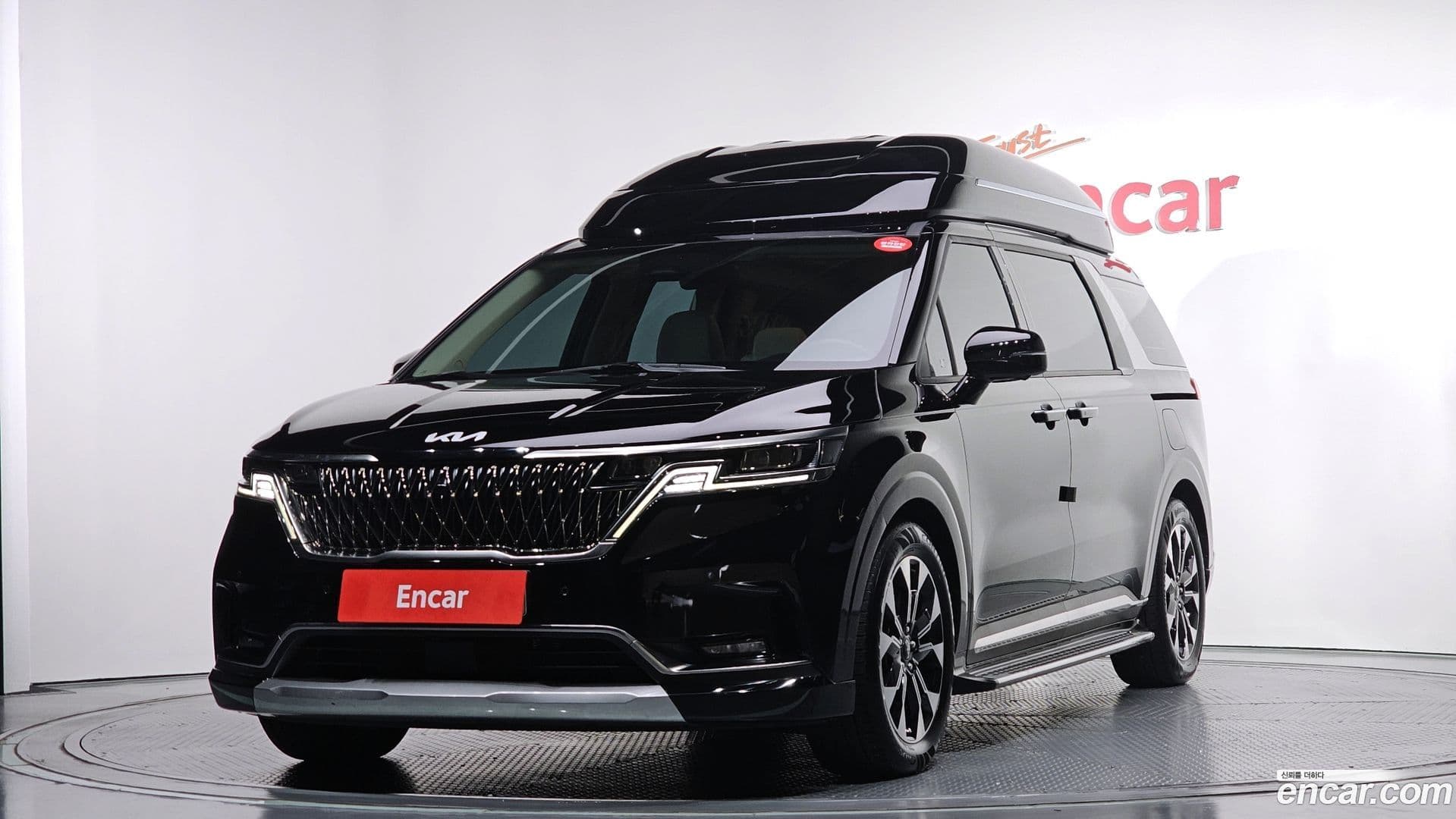 Main__Slider__Photo:Canival Kia 2022.0-0