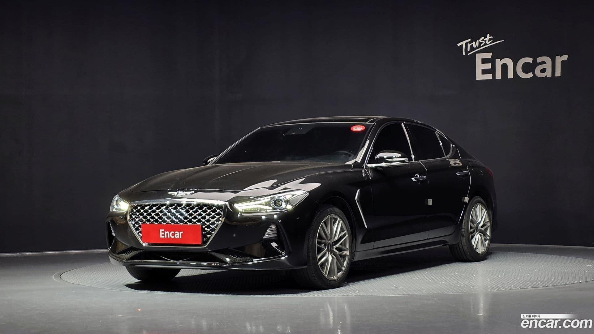 Main__Slider__Photo:G70 Genesis 2019.2-0