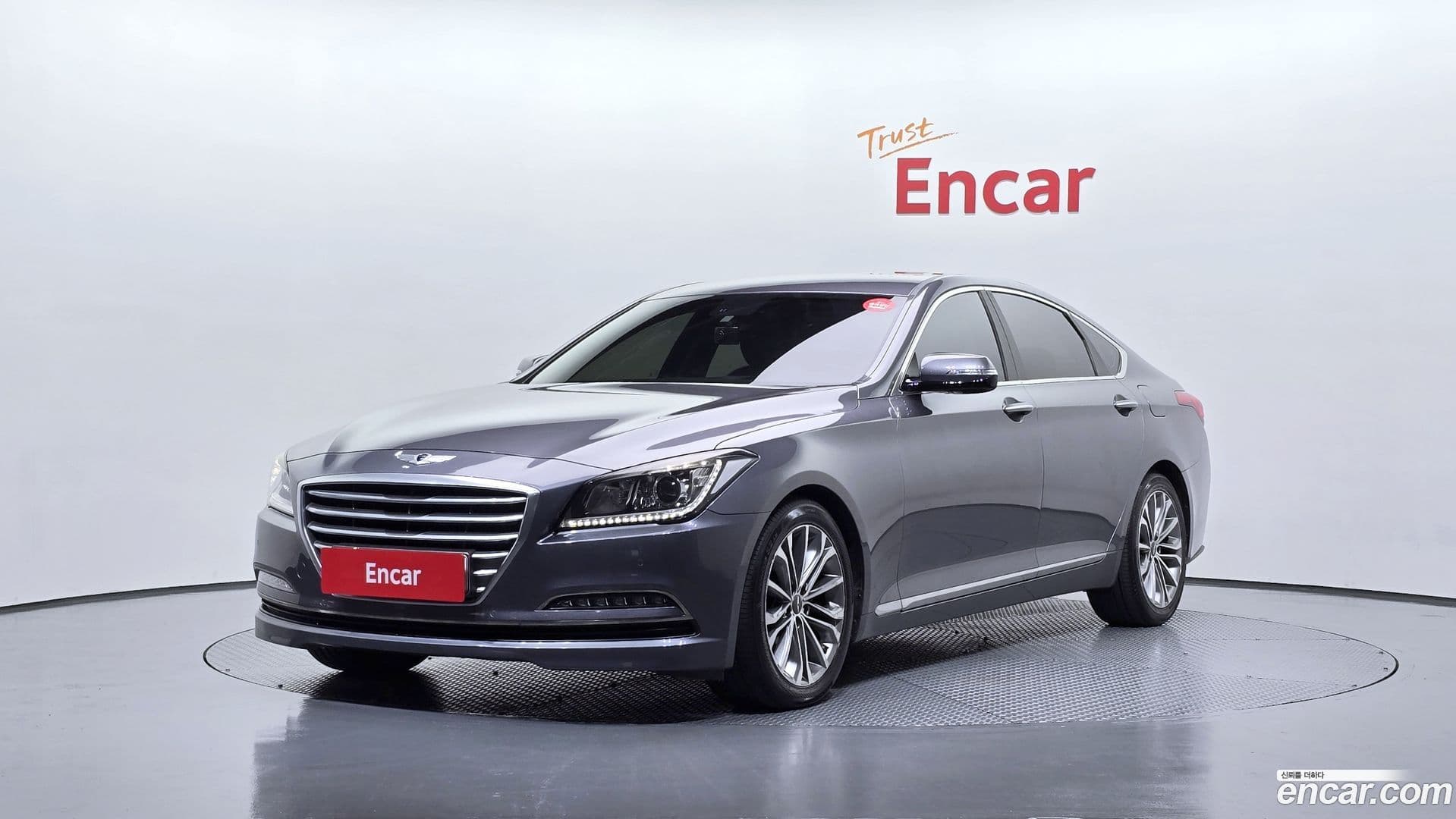 Main__Slider__Photo:Genesis Hyundai 2014.5-0