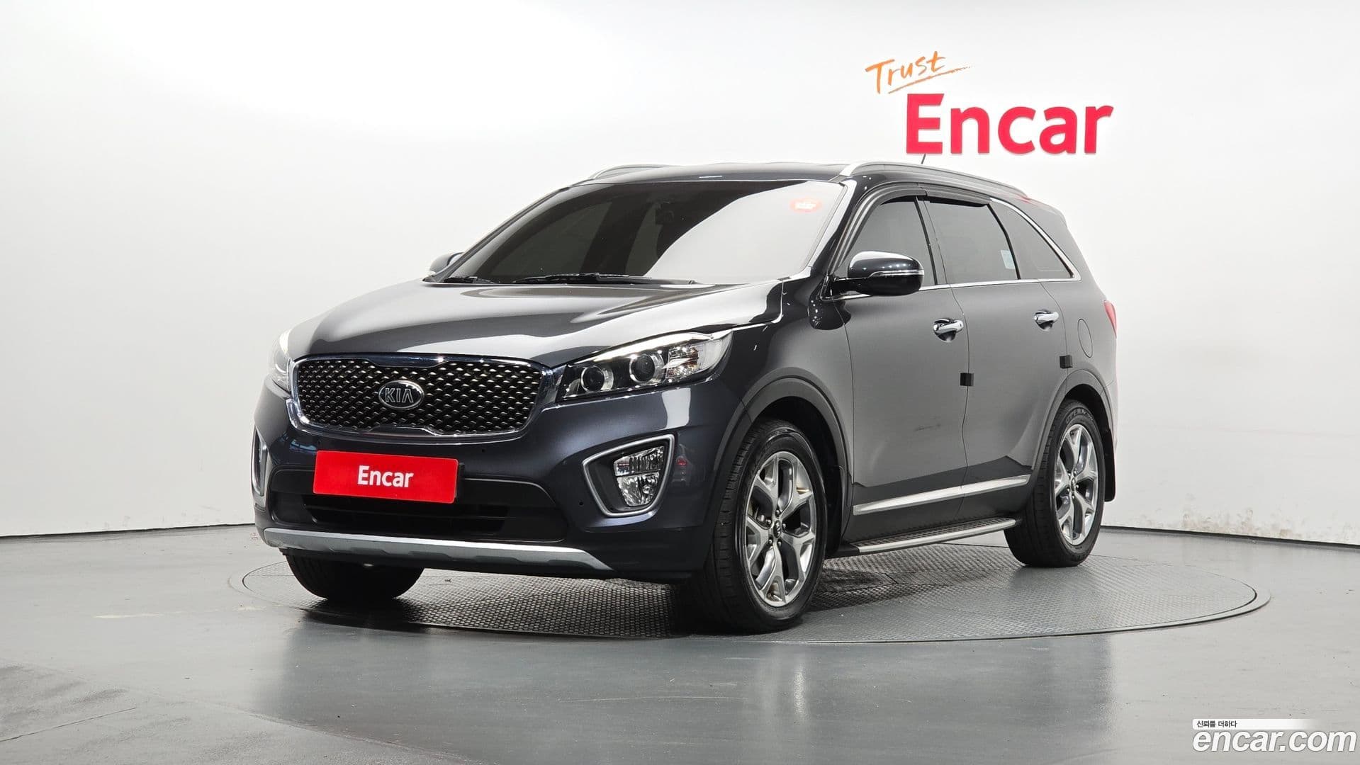 Main__Slider__Photo:Sorento Kia 2015.9-0
