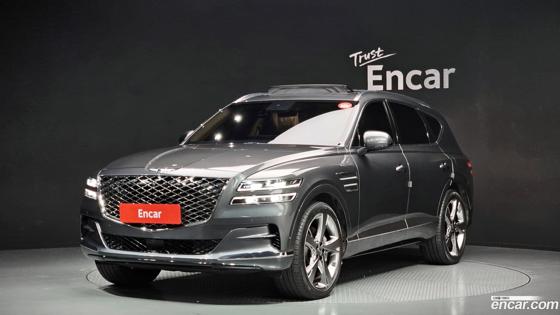 Main__Slider__Photo:GV80 Genesis 2022.3-0