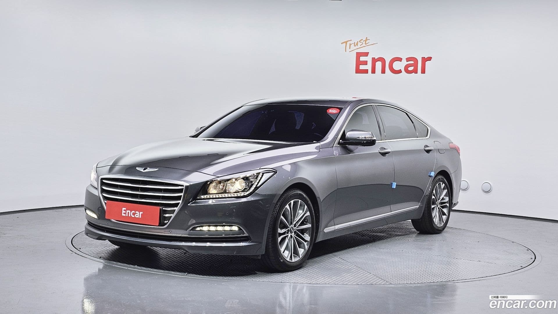 Main__Slider__Photo:Genesis Hyundai 2015.8-0