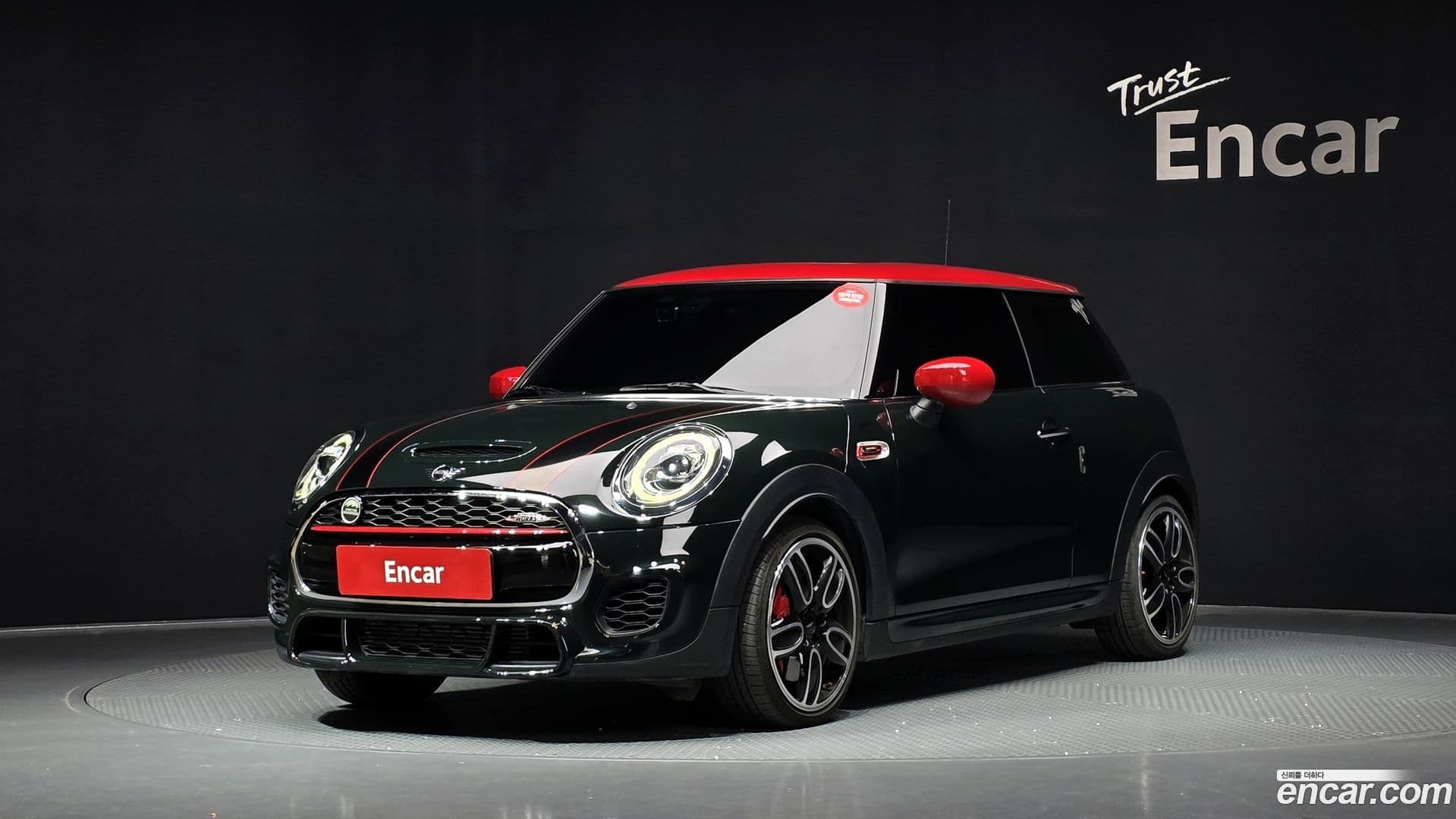 Main__Slider__Photo:Cooper Mini 2020.2-0