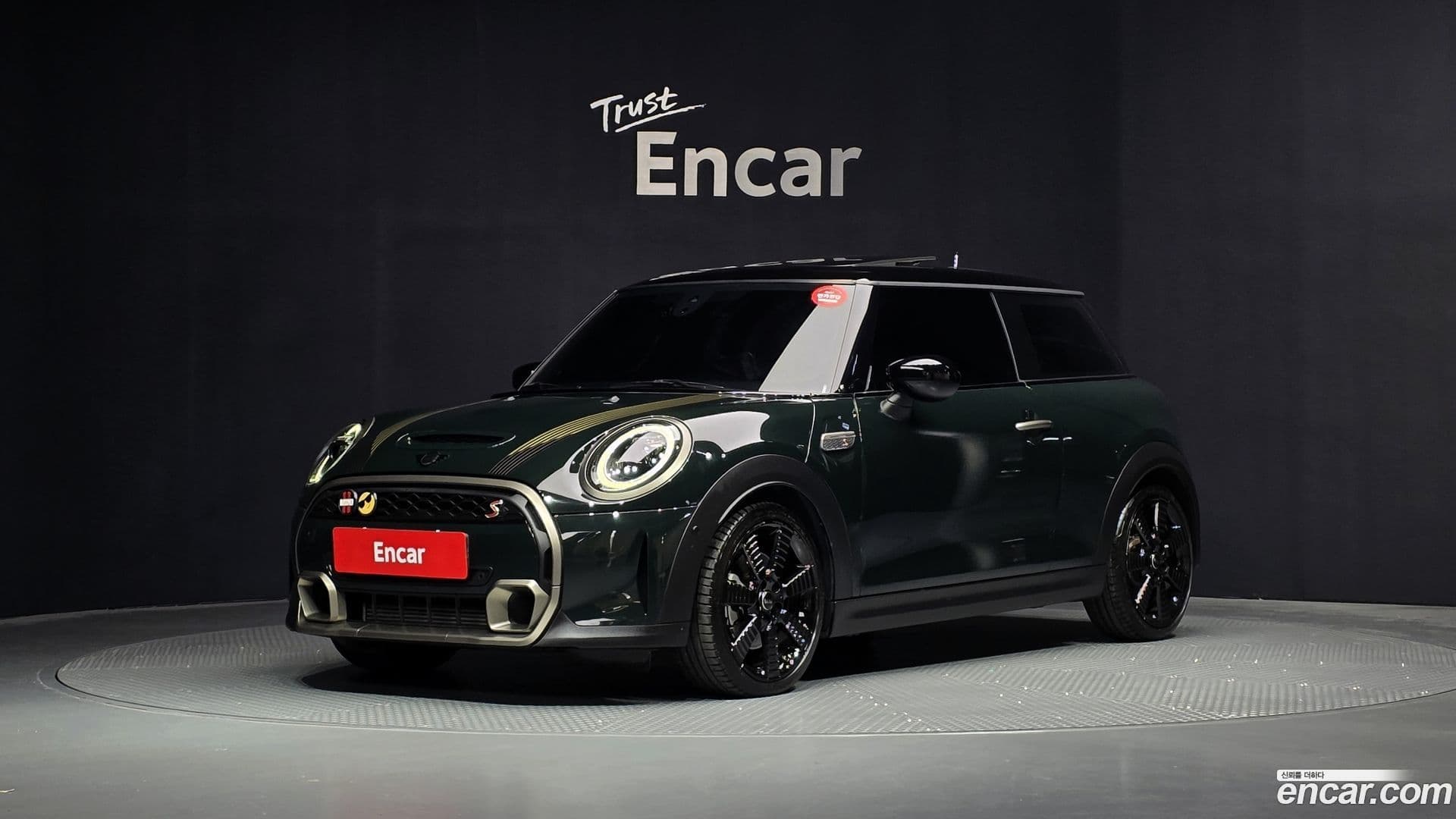 Main__Slider__Photo:Cooper Mini 2022.7-0