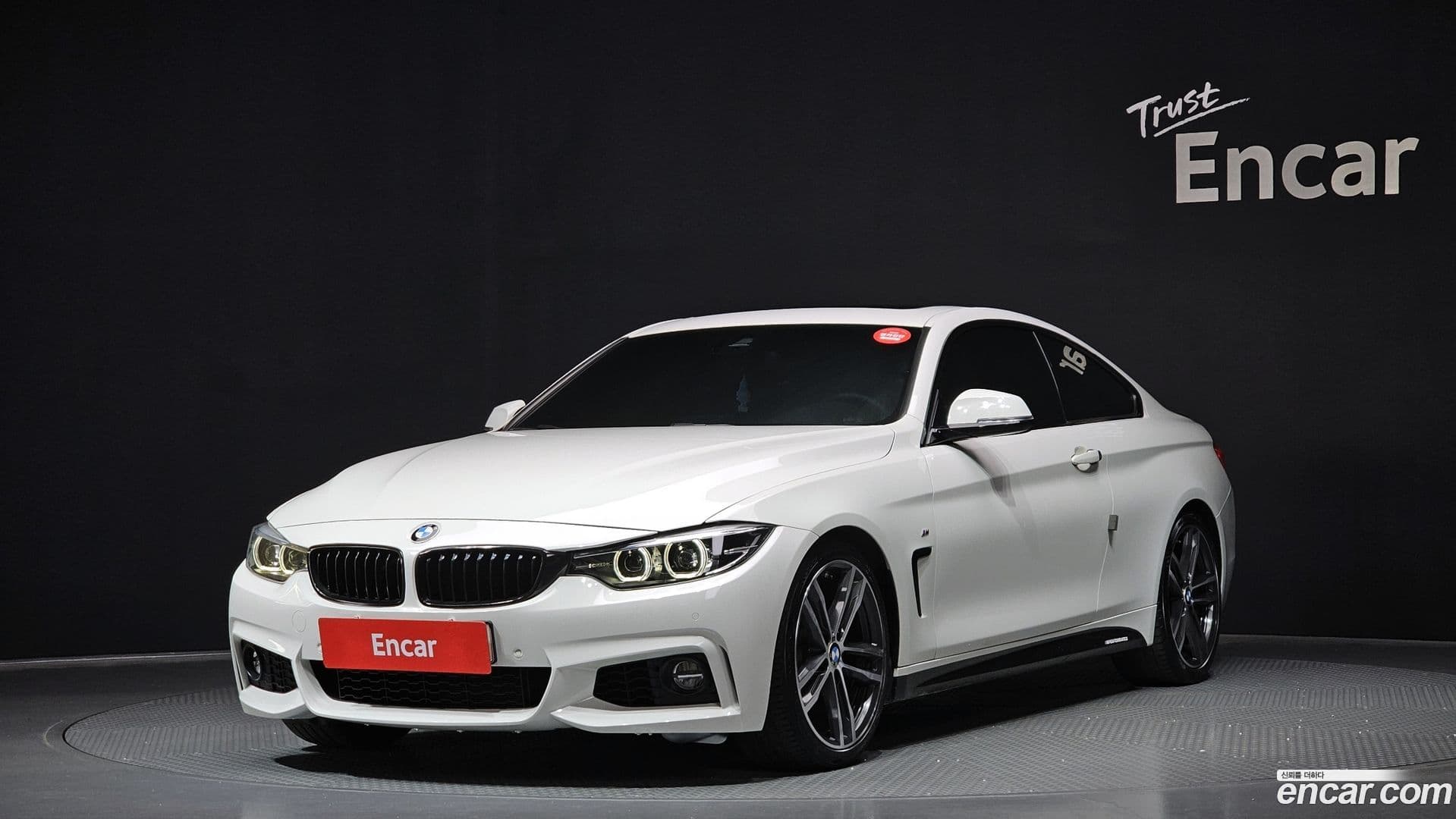 Main__Slider__Photo:4-Series BMW 2018.2-0
