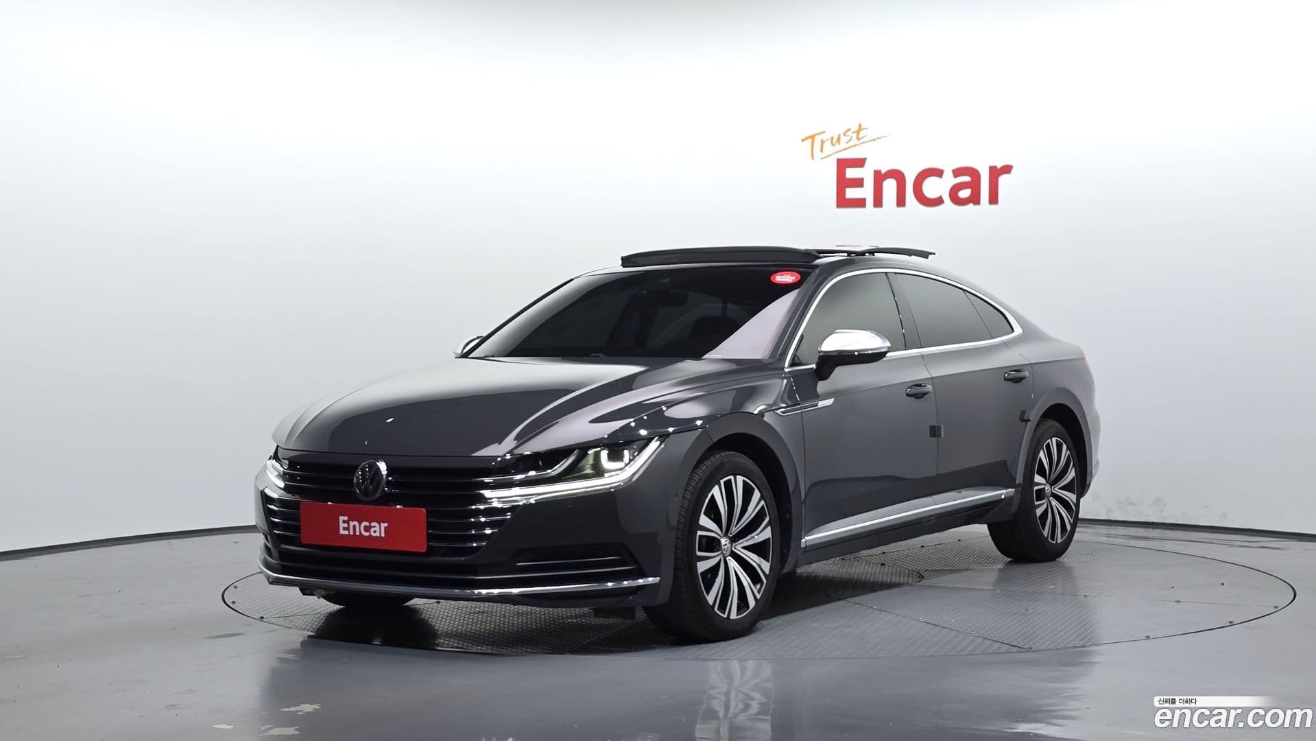 Main__Slider__Photo:Arteon Volkswagen 2019.6-0