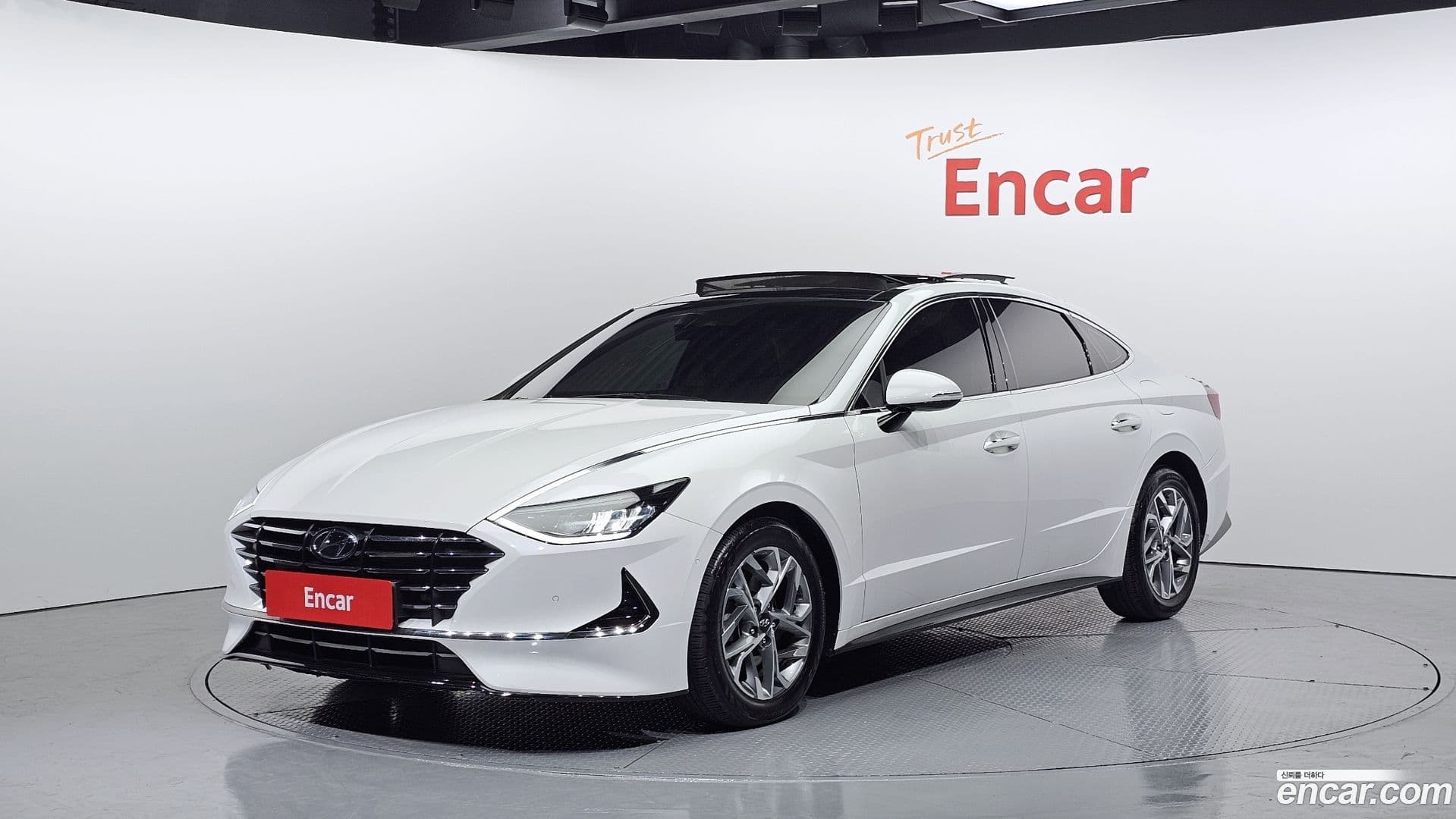 Main__Slider__Photo:Sonata Hyundai 2019.5-0