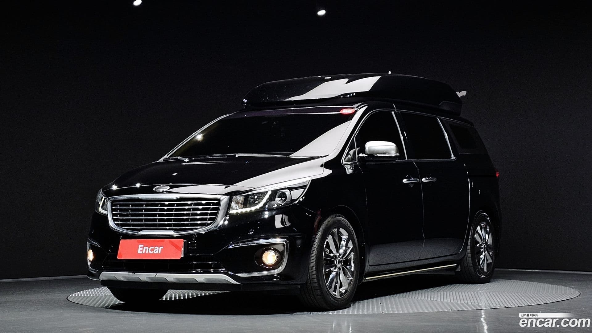 Main__Slider__Photo:Canival Kia 2017.0-0