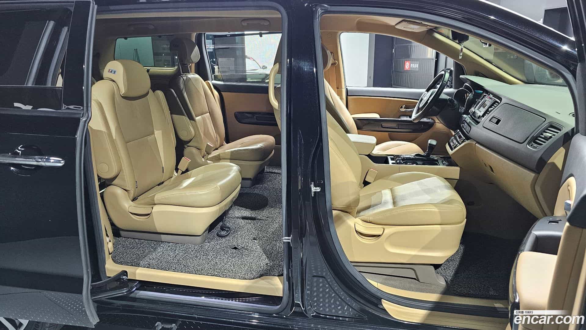 Canival Kia 2017.0-INNER-010