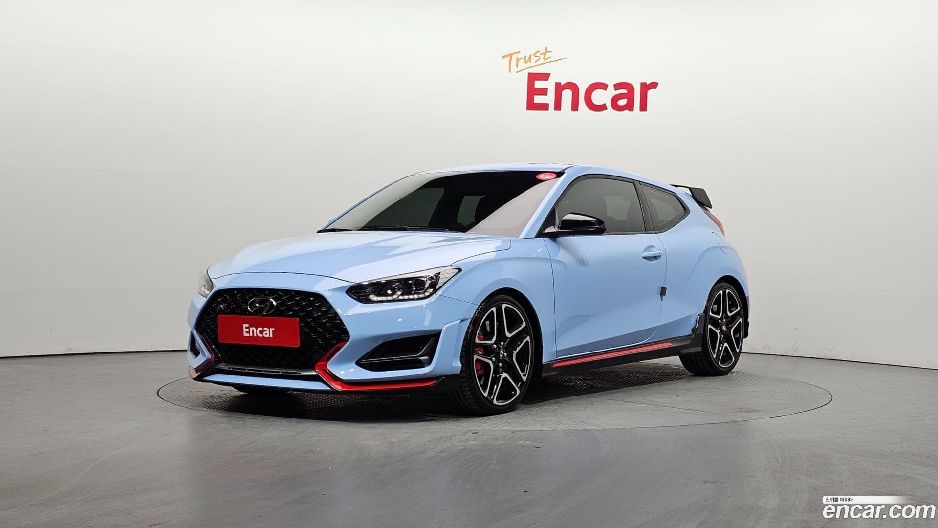 Main__Slider__Photo:Veloster Hyundai 2019.8-0