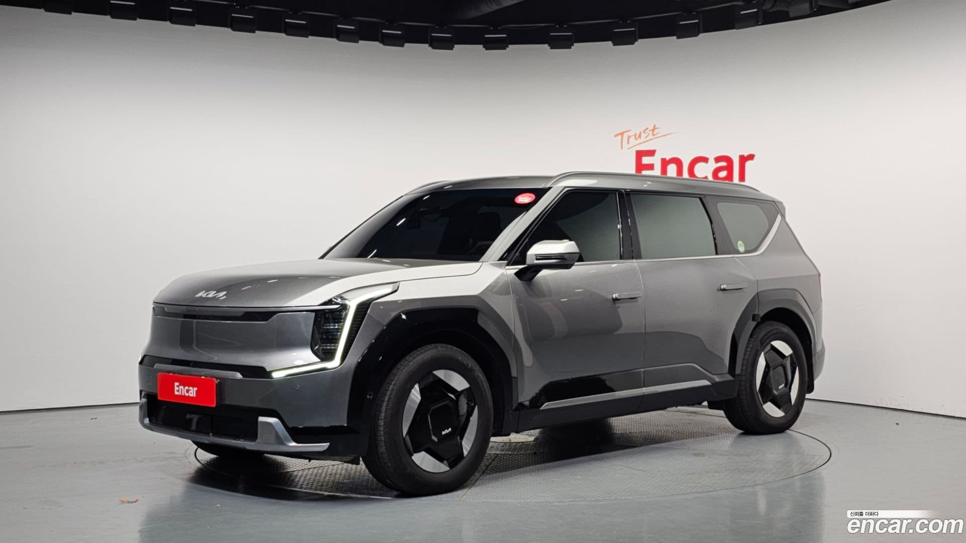 Main__Slider__Photo:EV9 Kia 2023.6-0