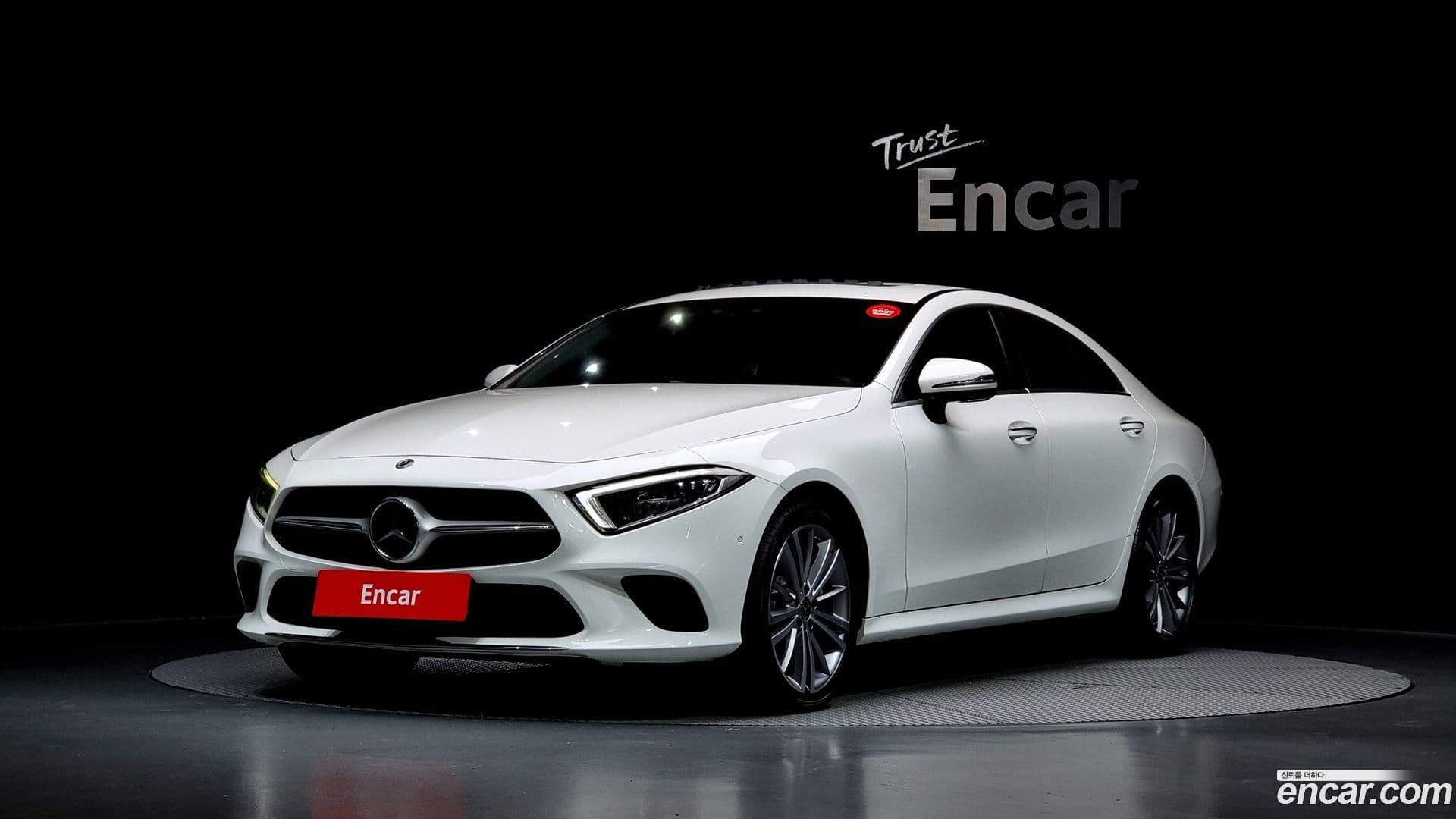 Main__Slider__Photo:CLS-Class Mercedes-Benz 2018.11-0