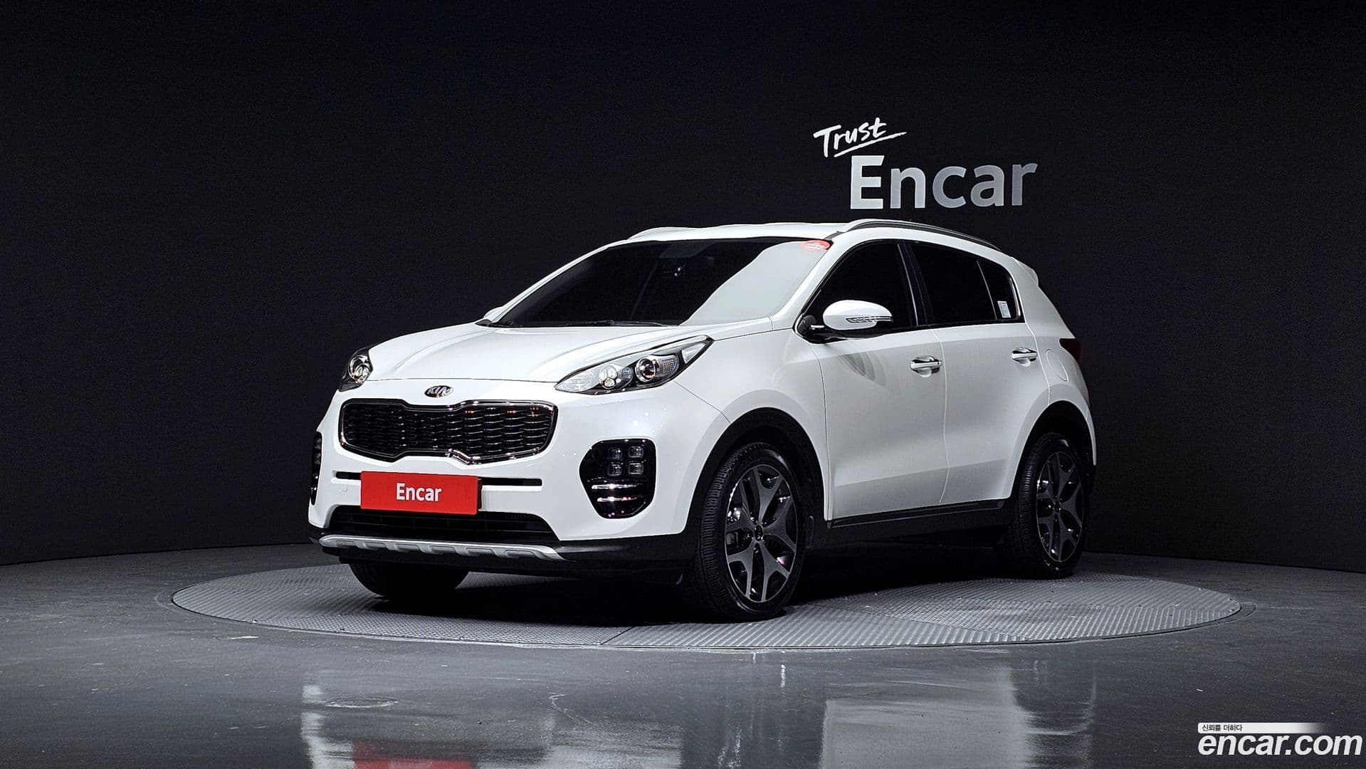 Main__Slider__Photo:Sportage Kia 2016.8-0
