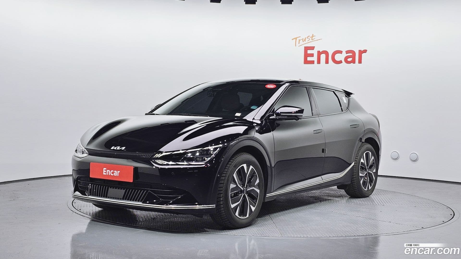 Main__Slider__Photo:EV6 Kia 2023.5-0