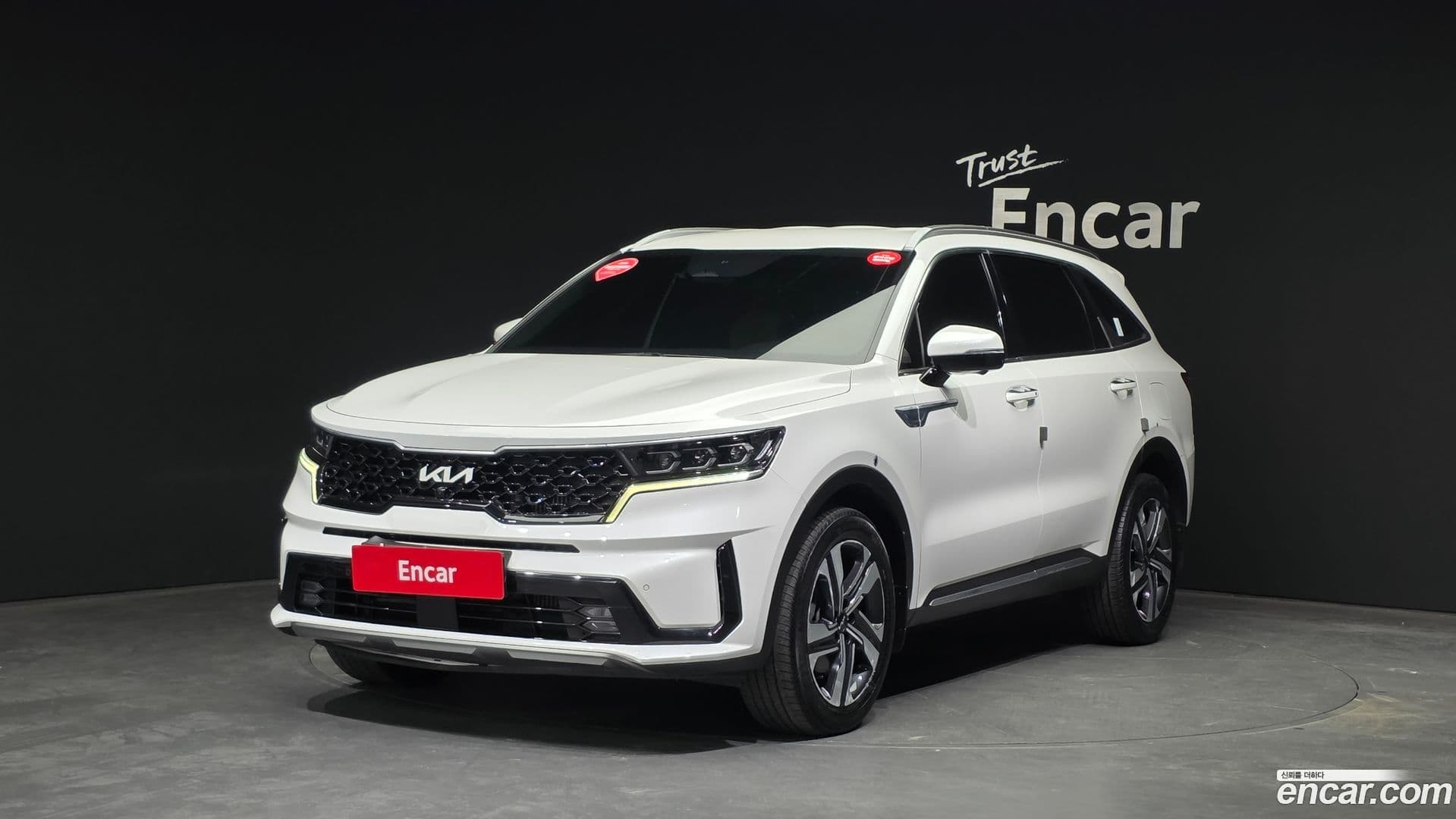 Main__Slider__Photo:Sorento Kia 2022.7-0