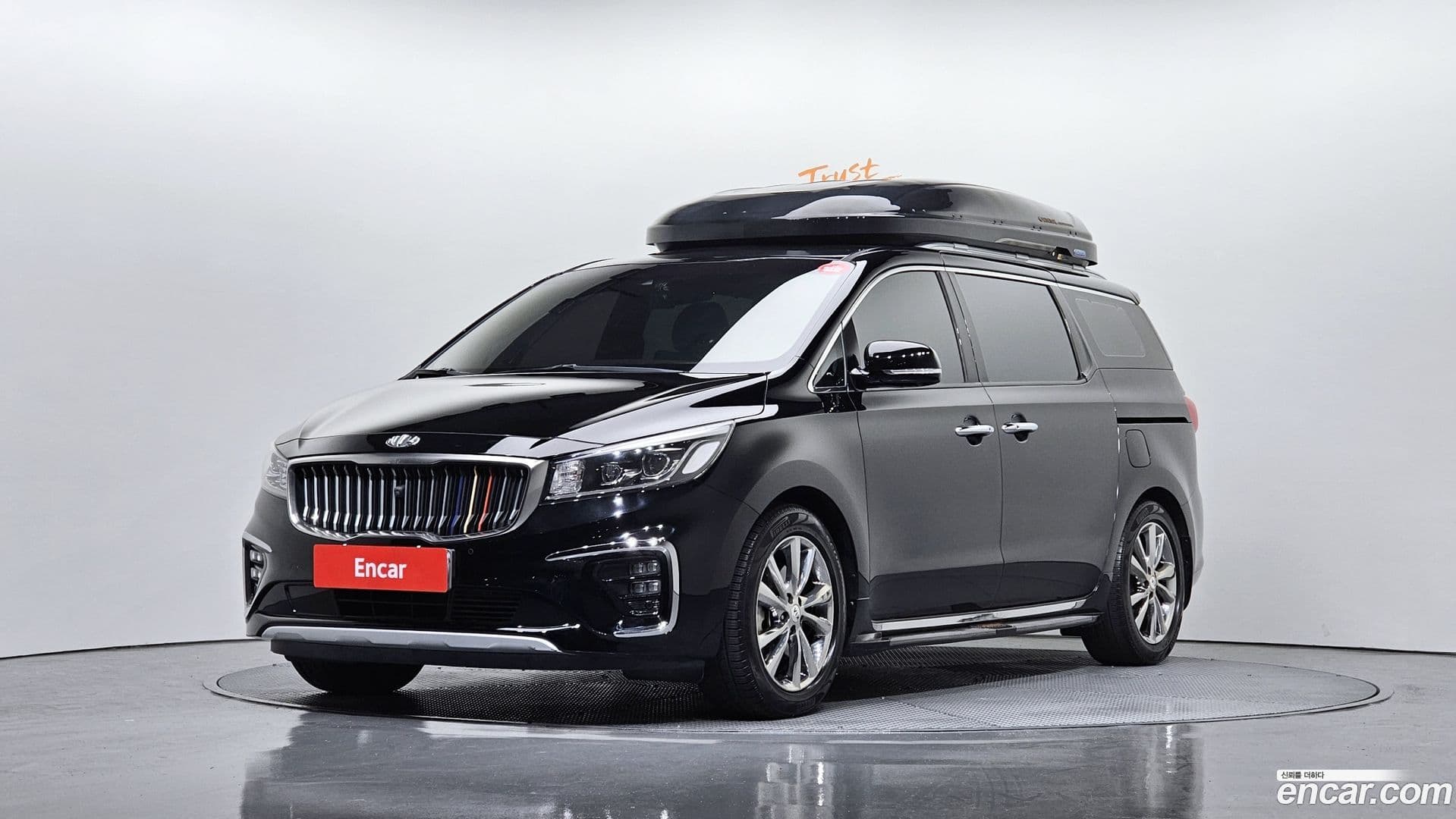 Main__Slider__Photo:Canival Kia 2018.7-0