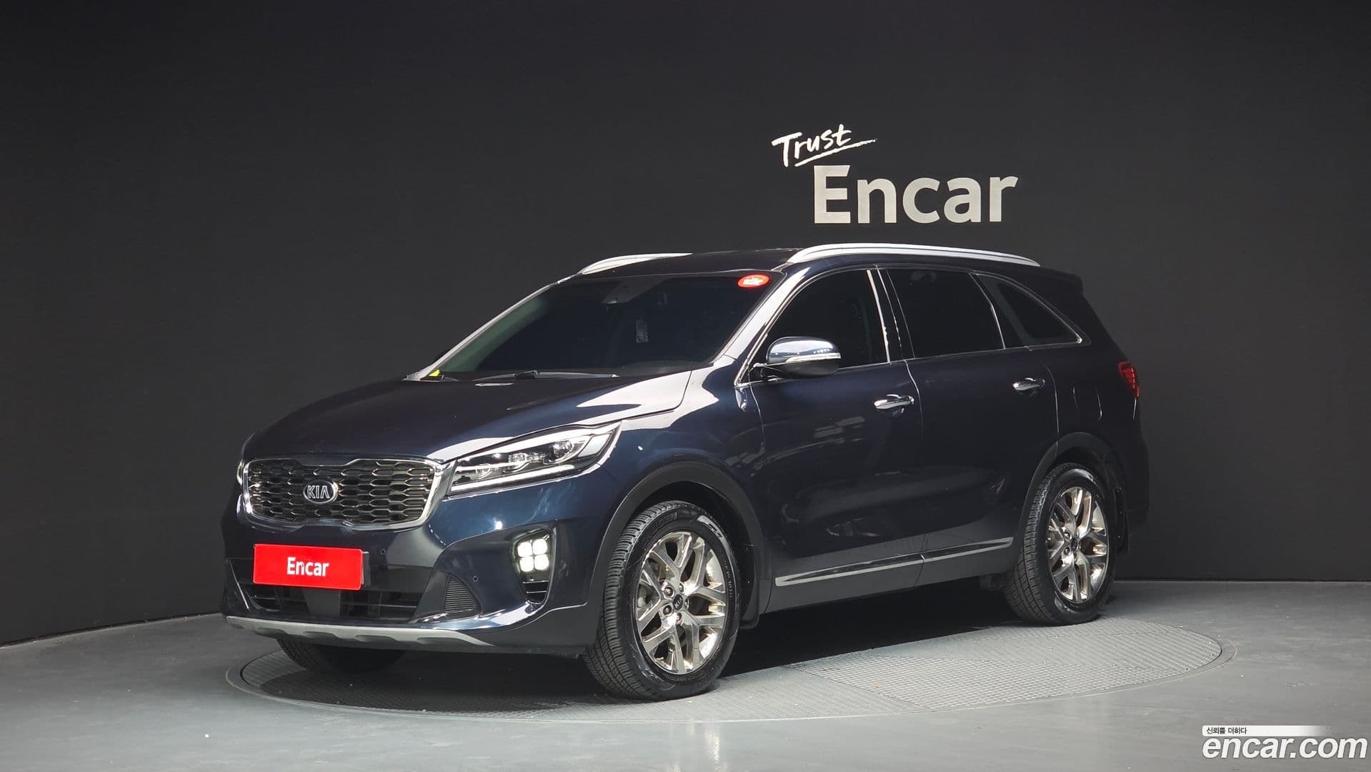 Main__Slider__Photo:Sorento Kia 2019.1-0