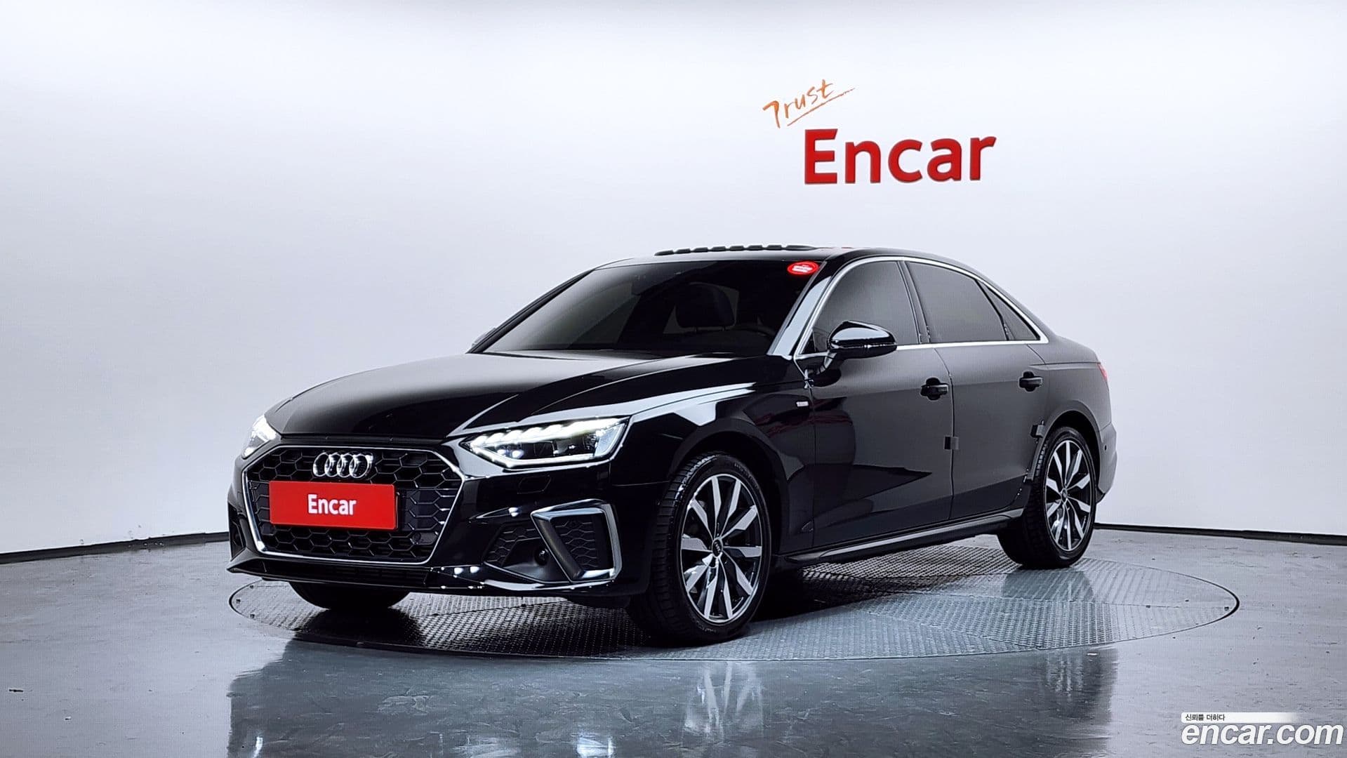 Main__Slider__Photo:A4 Audi 2023.8-0